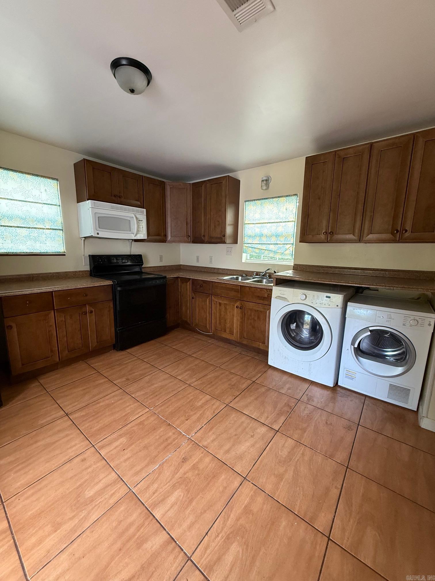 Sunset Acres - Commercial Sale