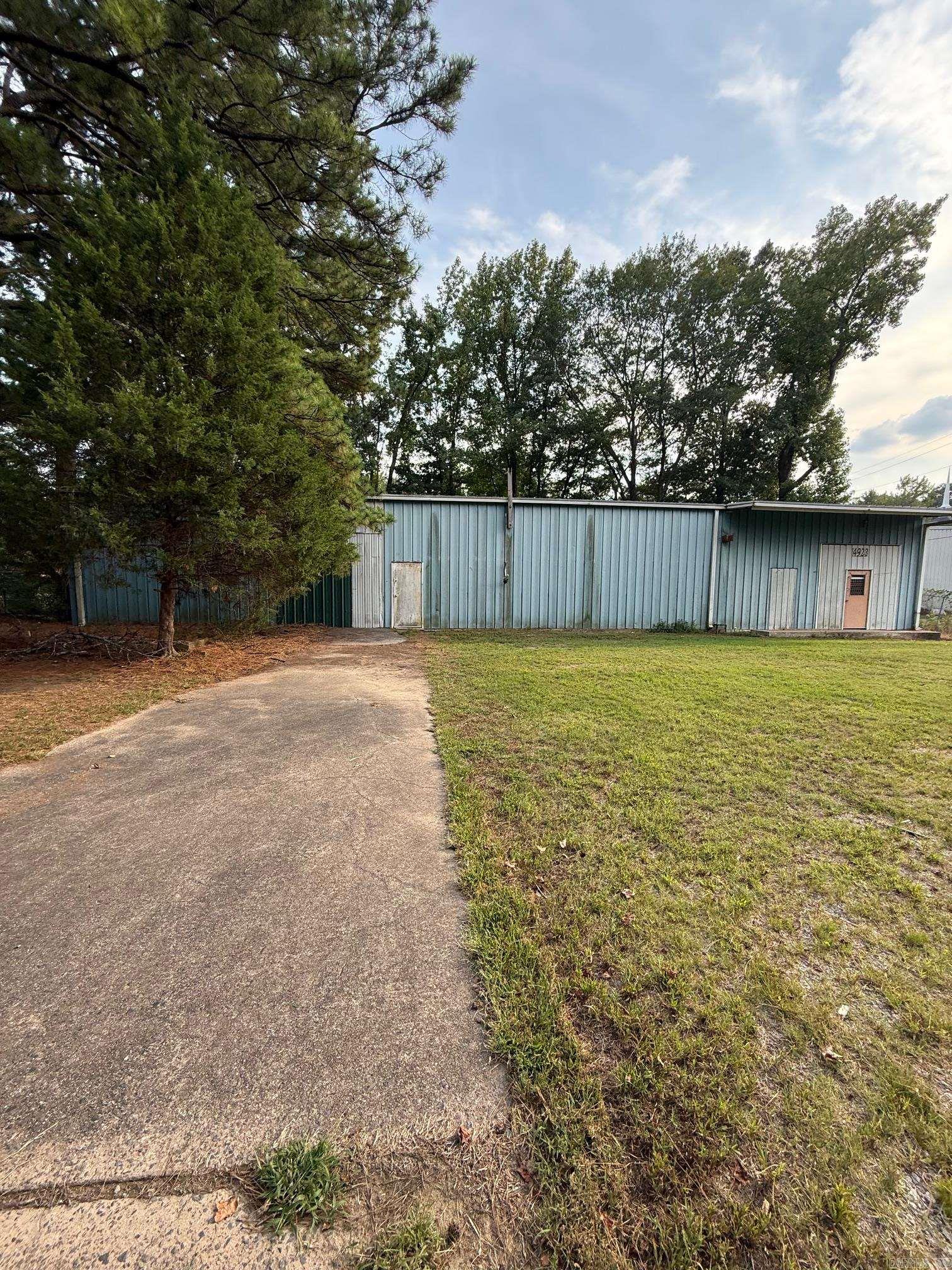 Sunset Acres - Commercial Sale