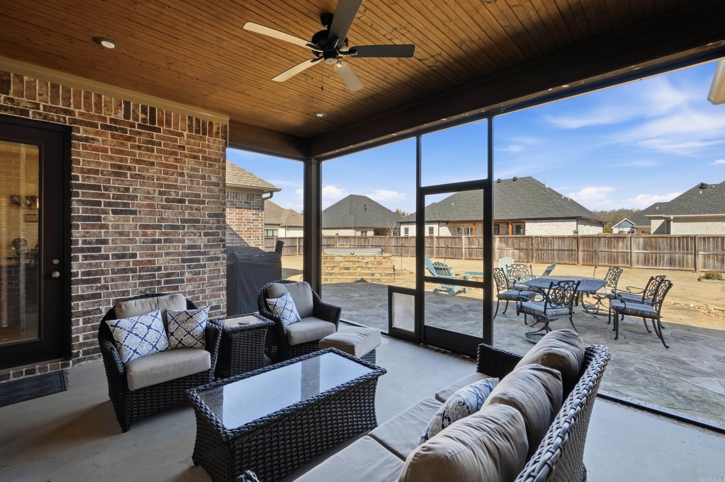 Salem Oaks - Residential