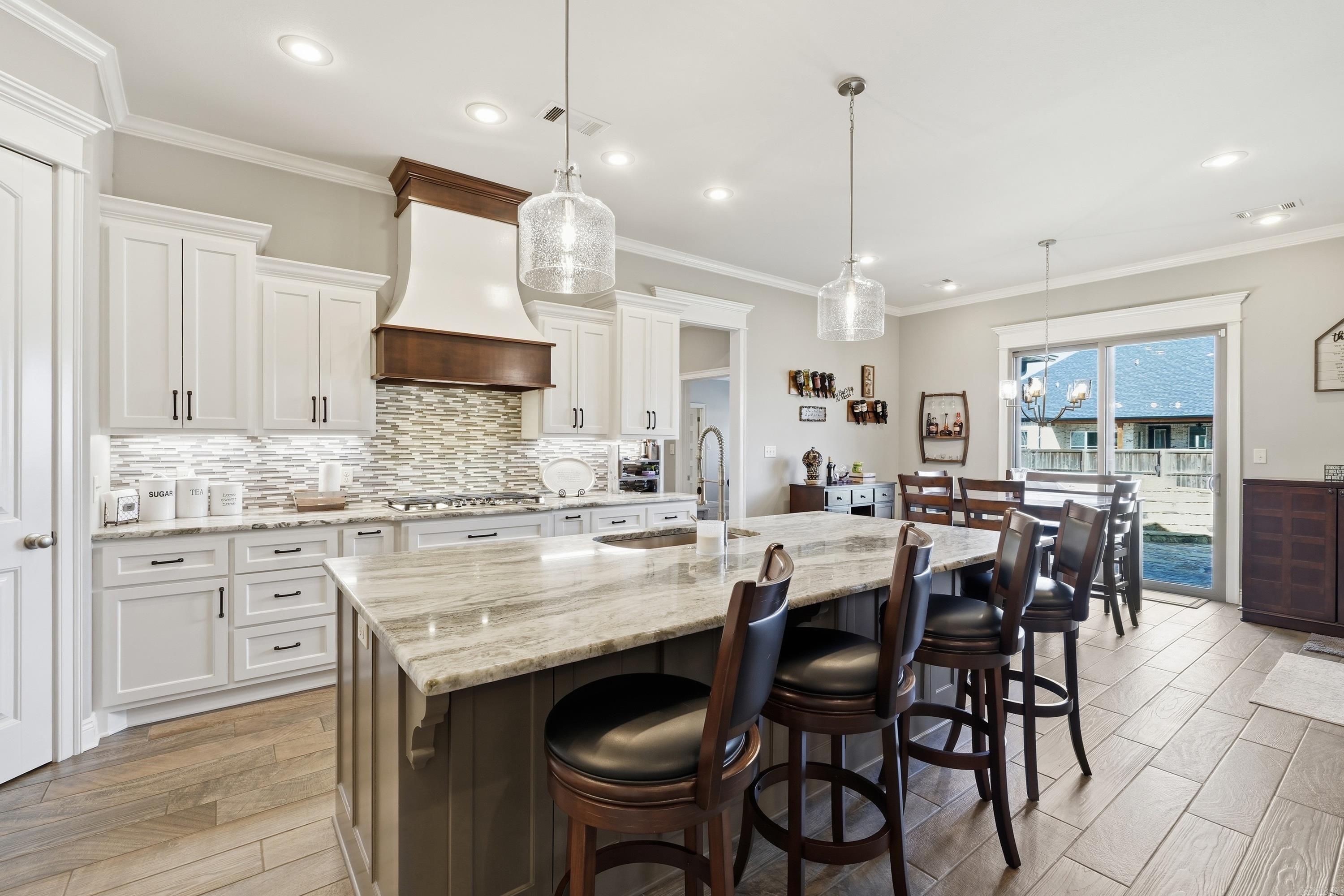 Salem Oaks - Residential