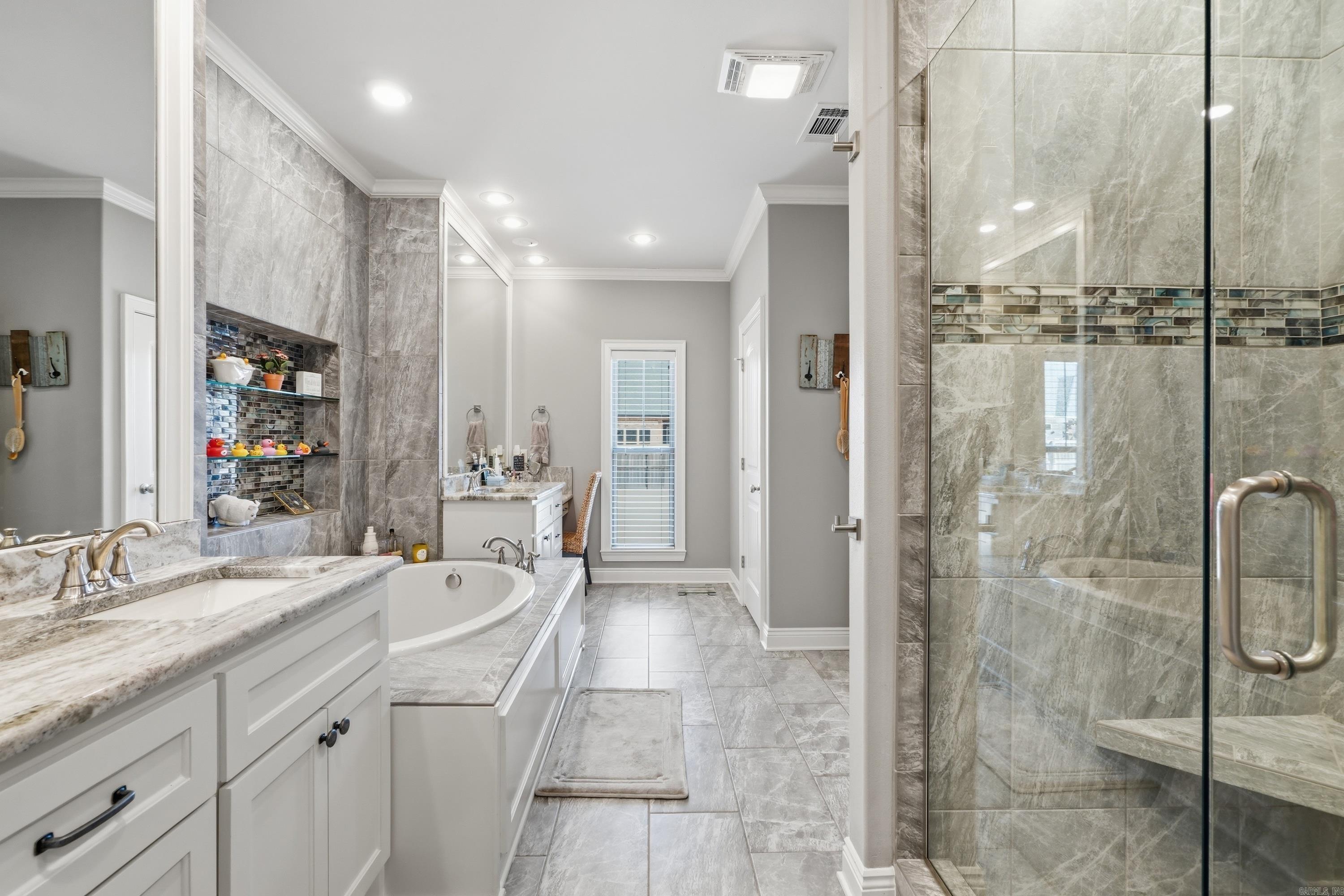 Salem Oaks - Residential