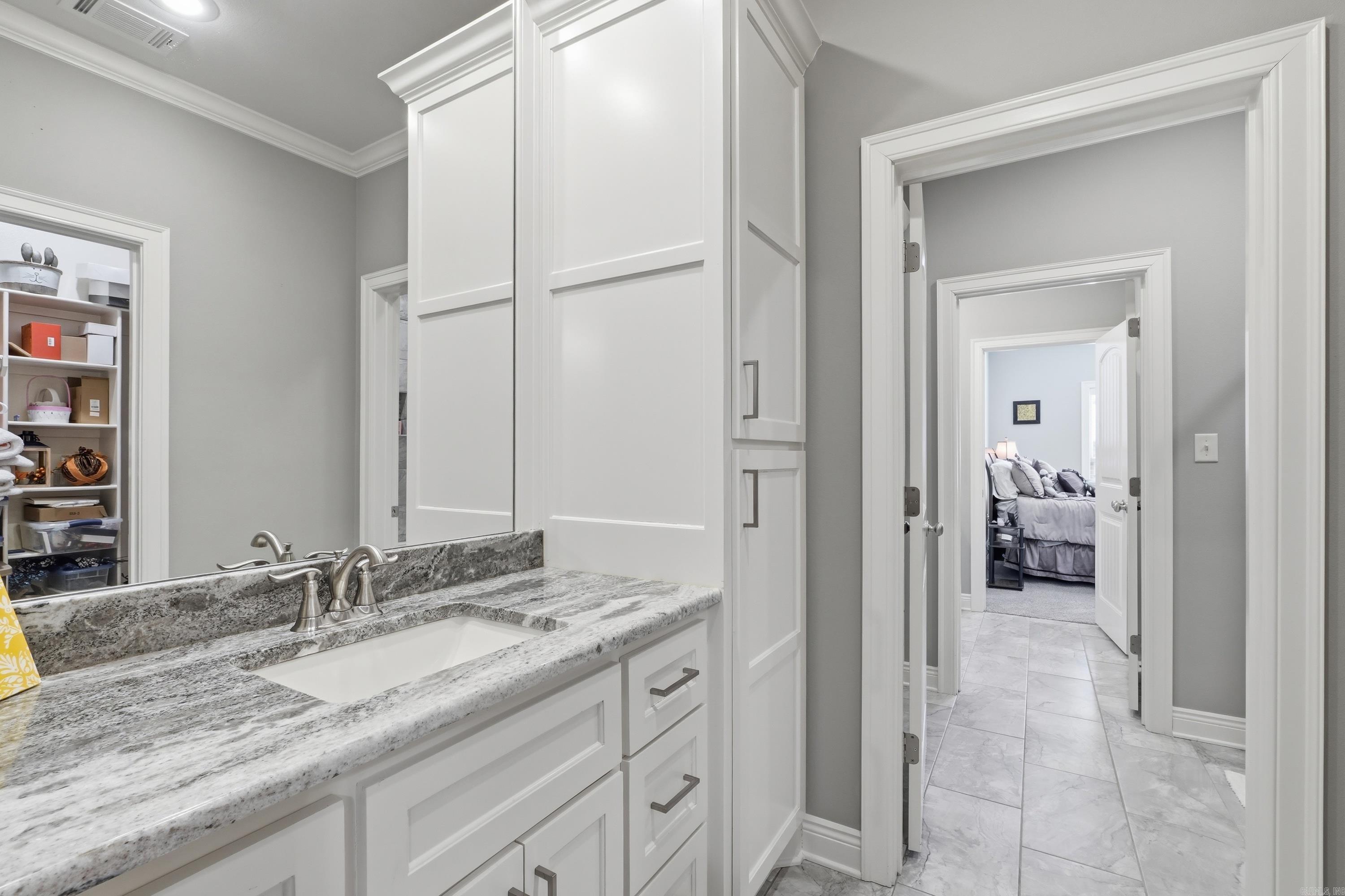 Salem Oaks - Residential