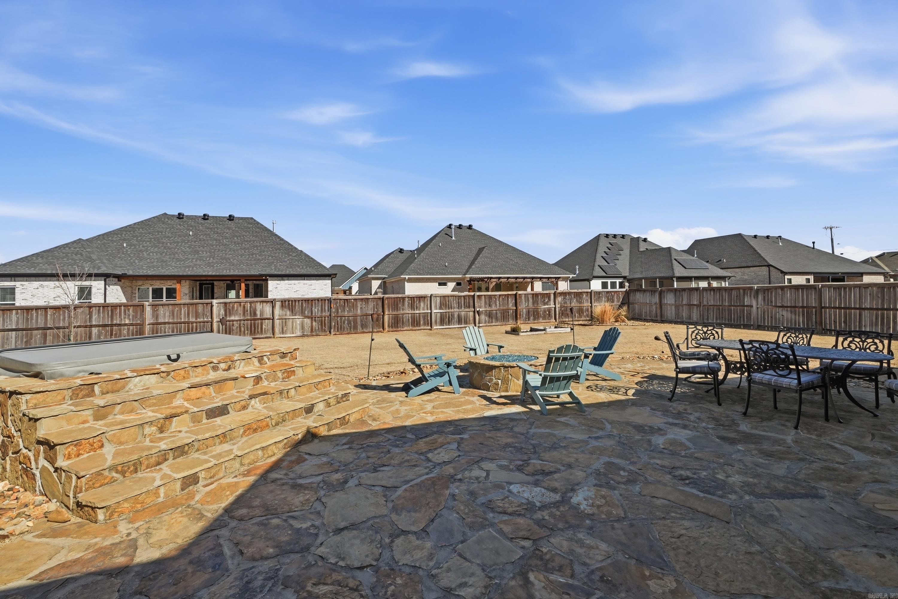 Salem Oaks - Residential