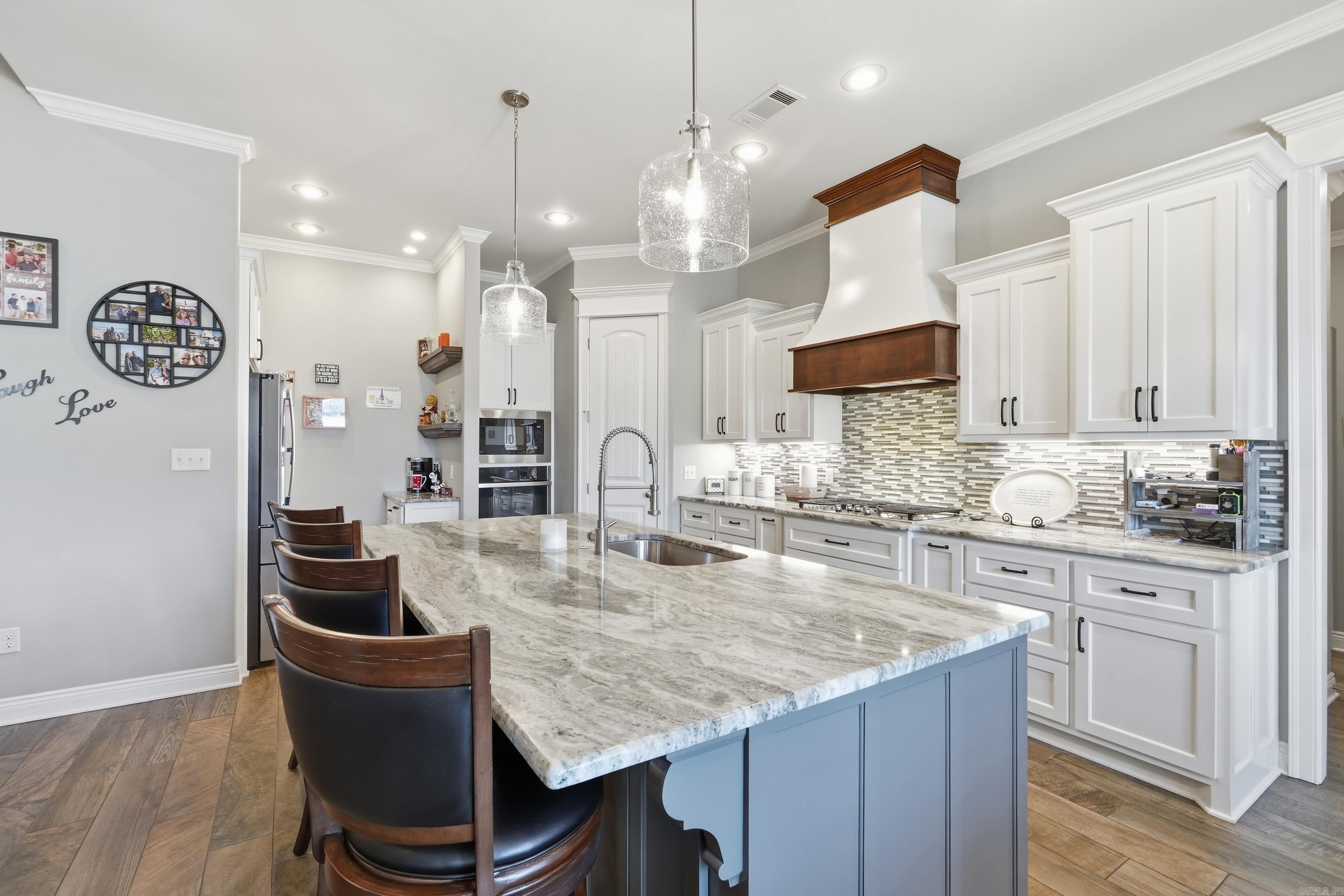 Salem Oaks - Residential