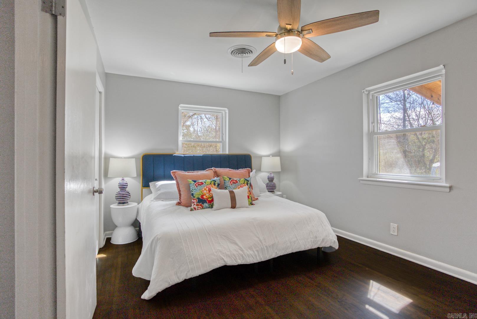 WINDY OAKS - Residential