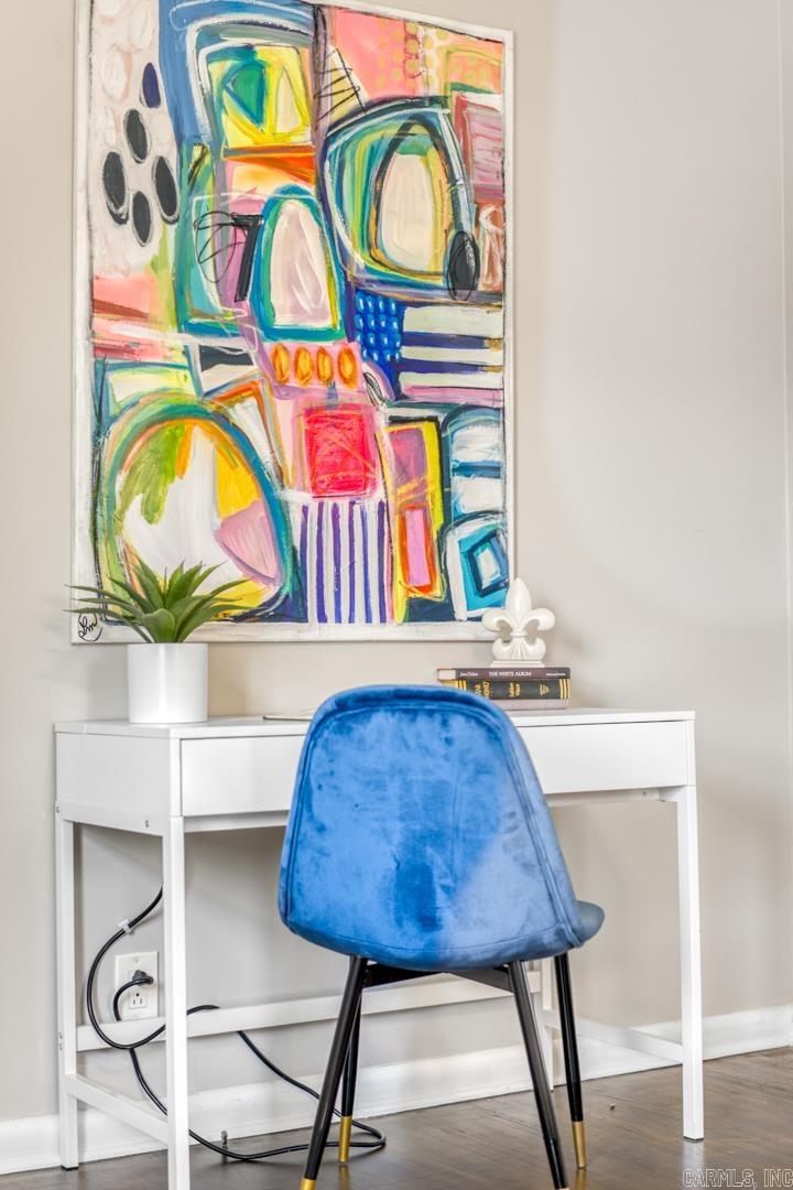 WINDY OAKS - Residential