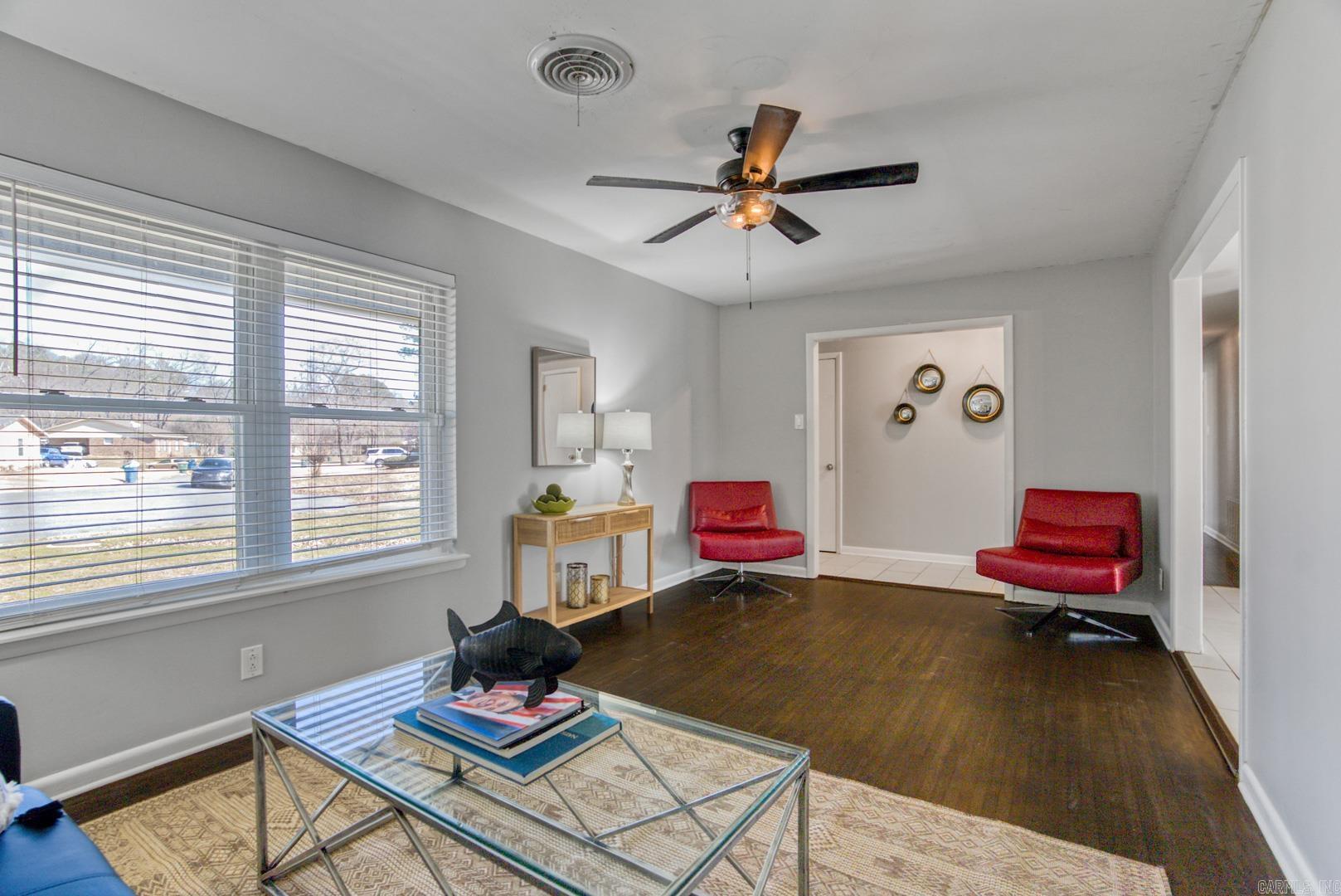 WINDY OAKS - Residential