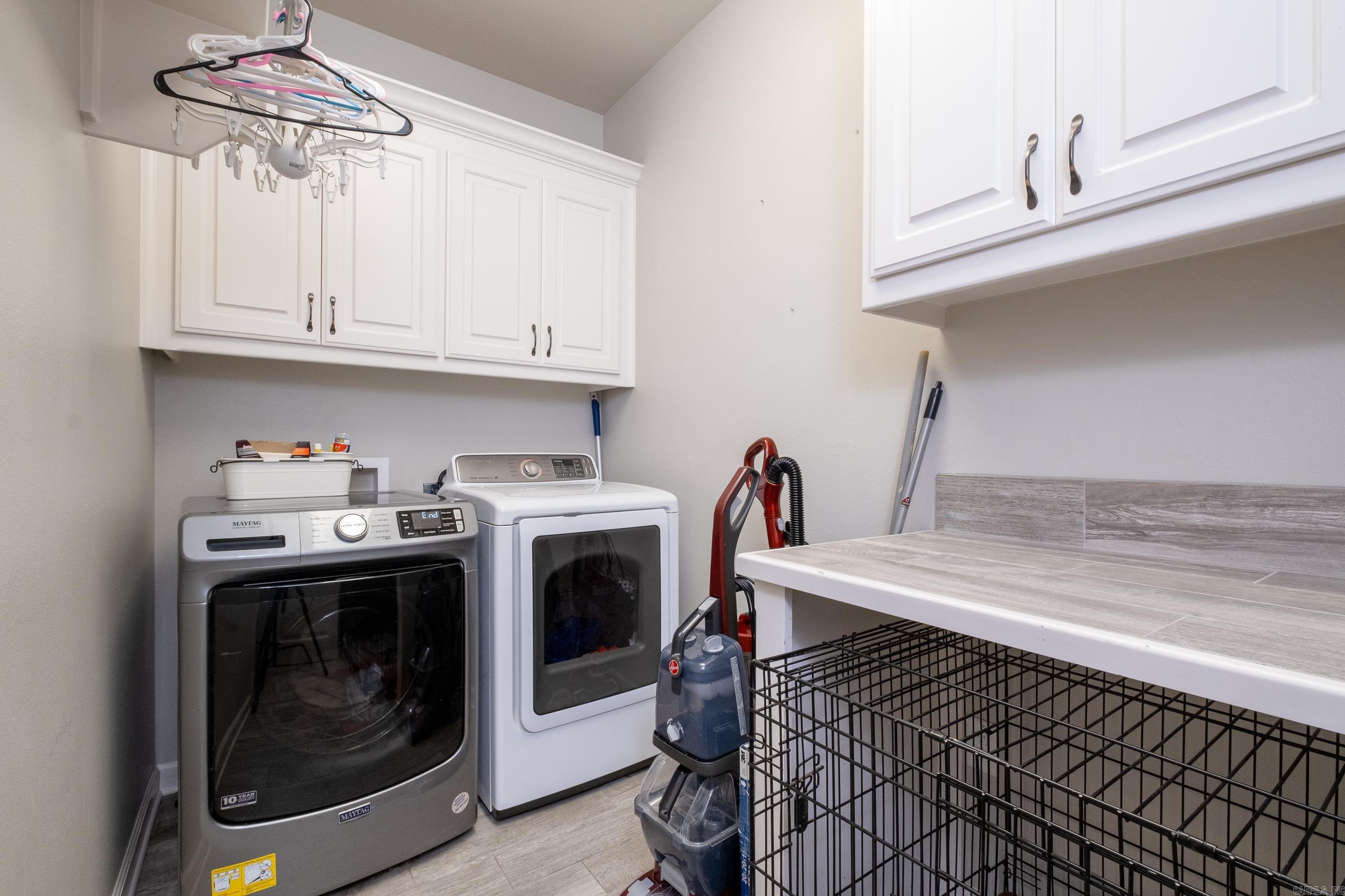 WOODLANDS EDGE - Residential