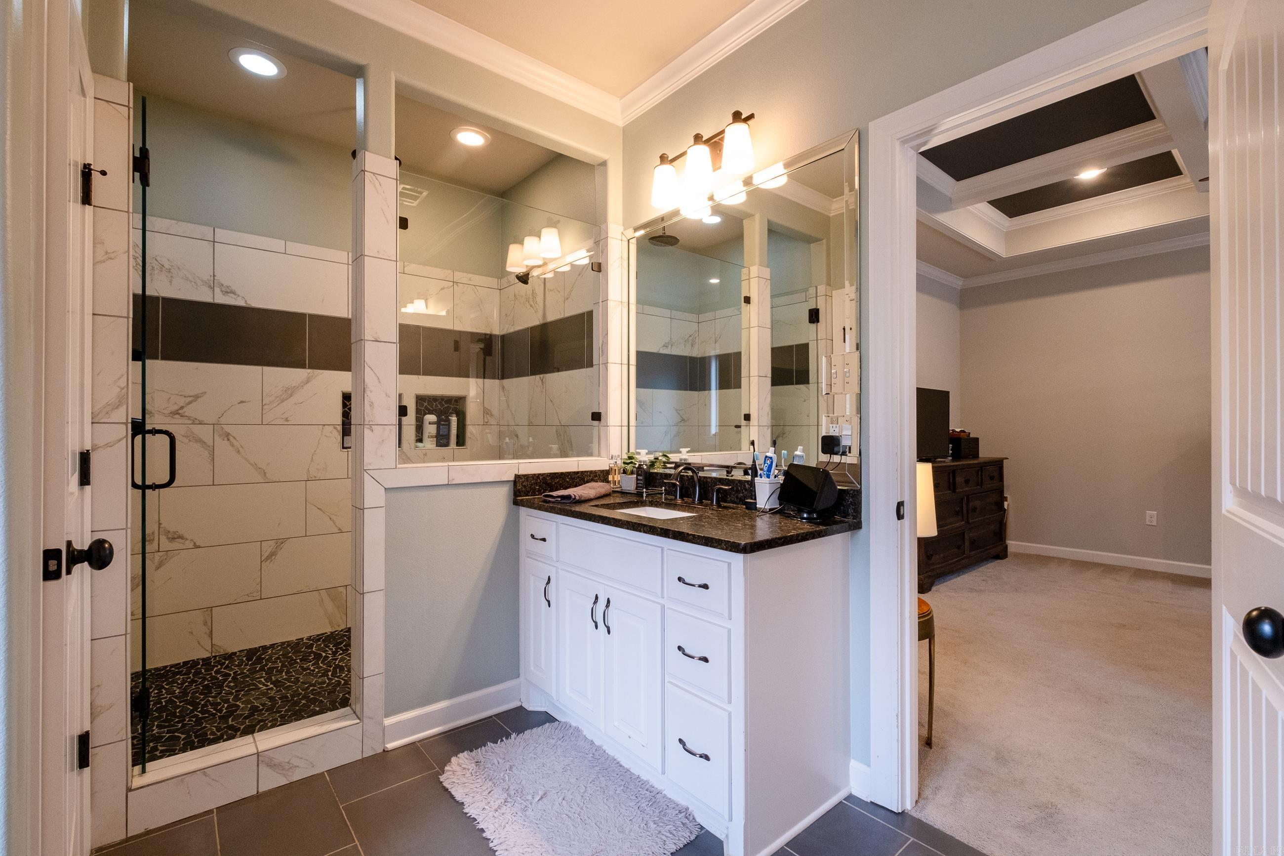 WOODLANDS EDGE - Residential