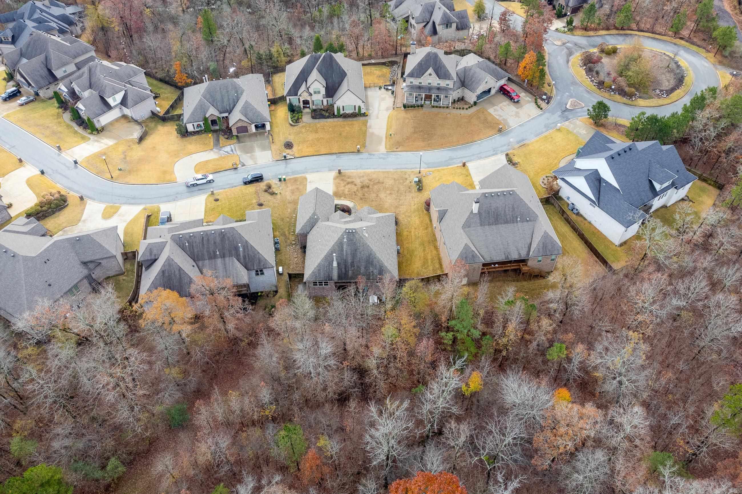 WOODLANDS EDGE - Residential