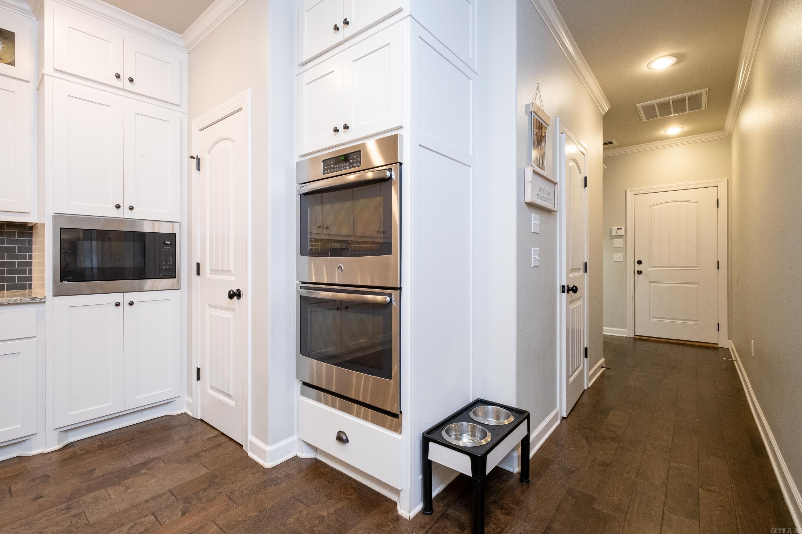 WOODLANDS EDGE - Residential