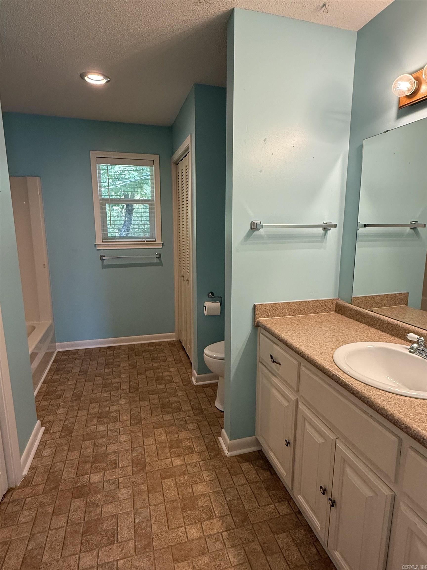 CARDINAL VALLEY - Residential