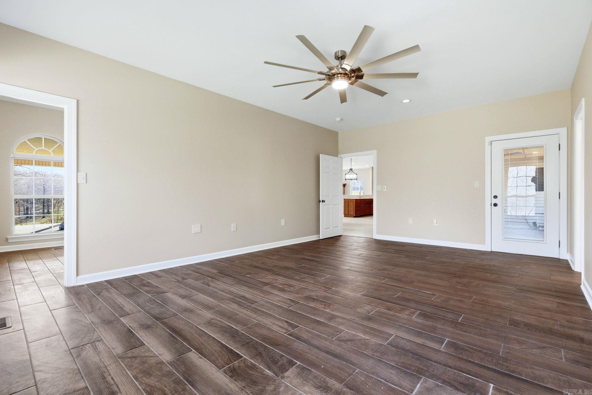 DOVE RIDGE - Residential