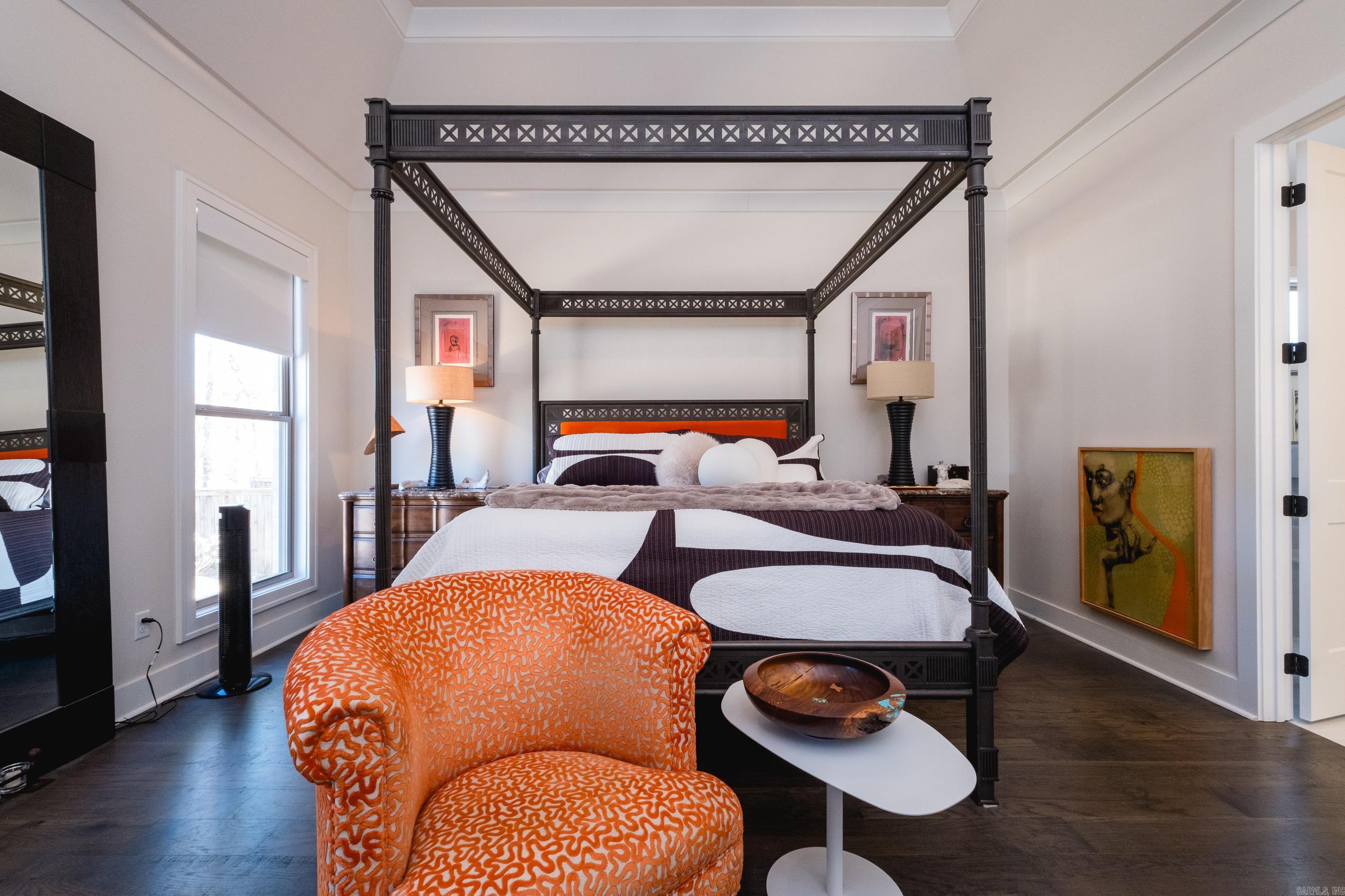 CHENAL VALLEY "ENSBURY PLACE" - Residential