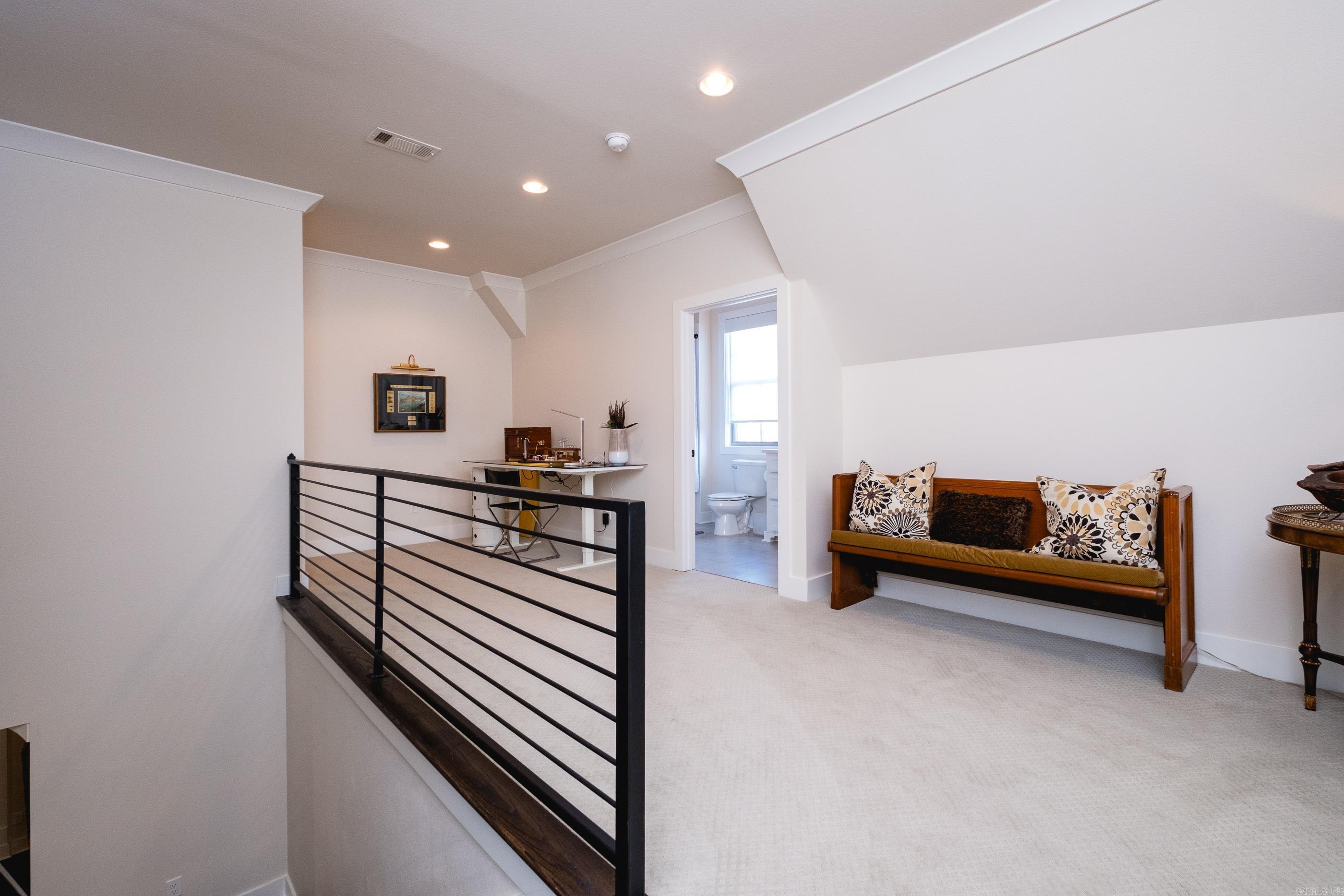 CHENAL VALLEY "ENSBURY PLACE" - Residential