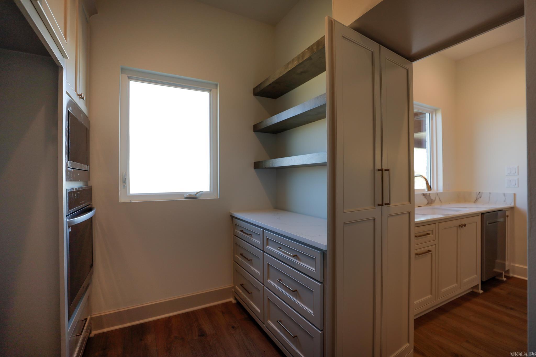 WATERVIEW ESTATES - Residential