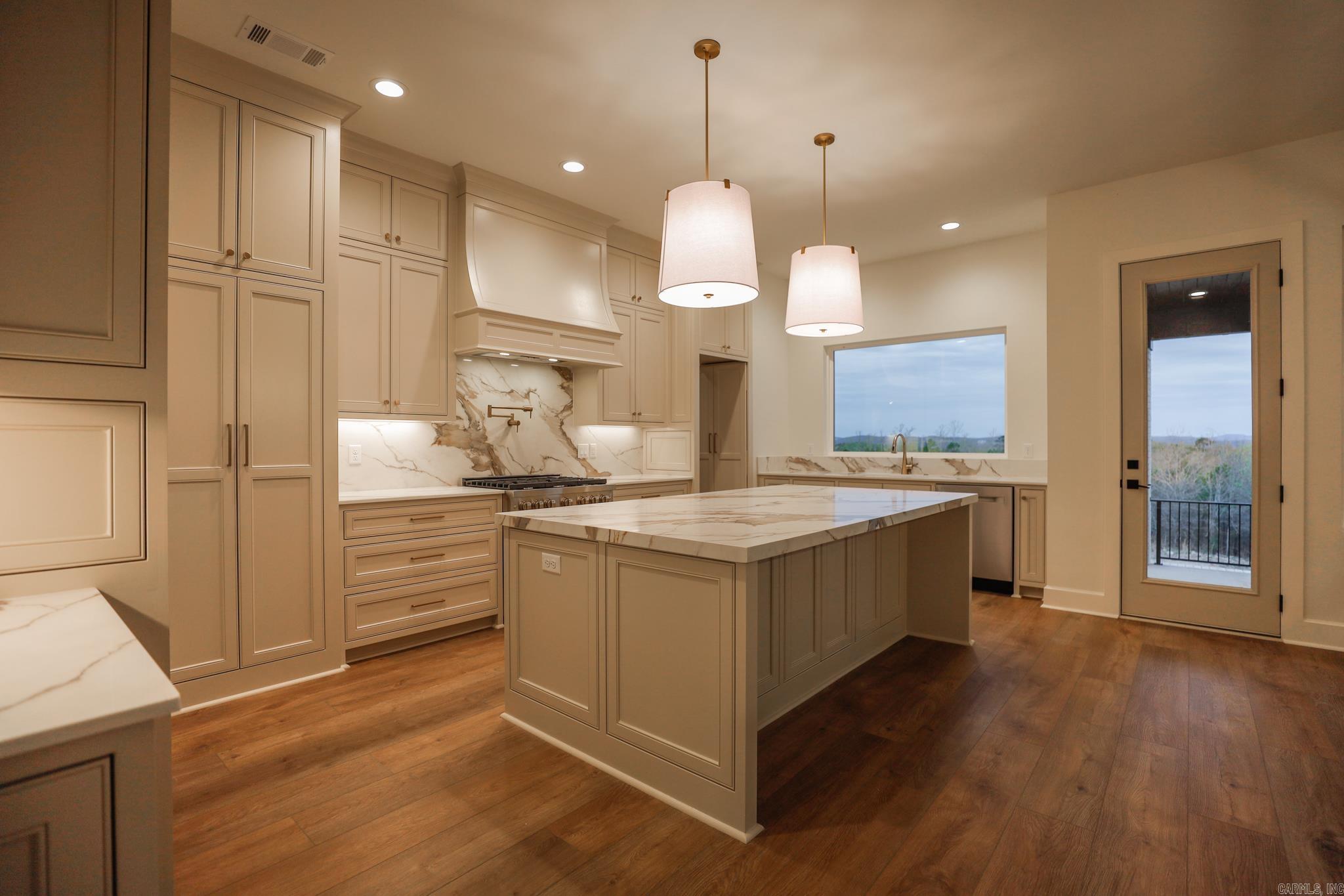 WATERVIEW ESTATES - Residential