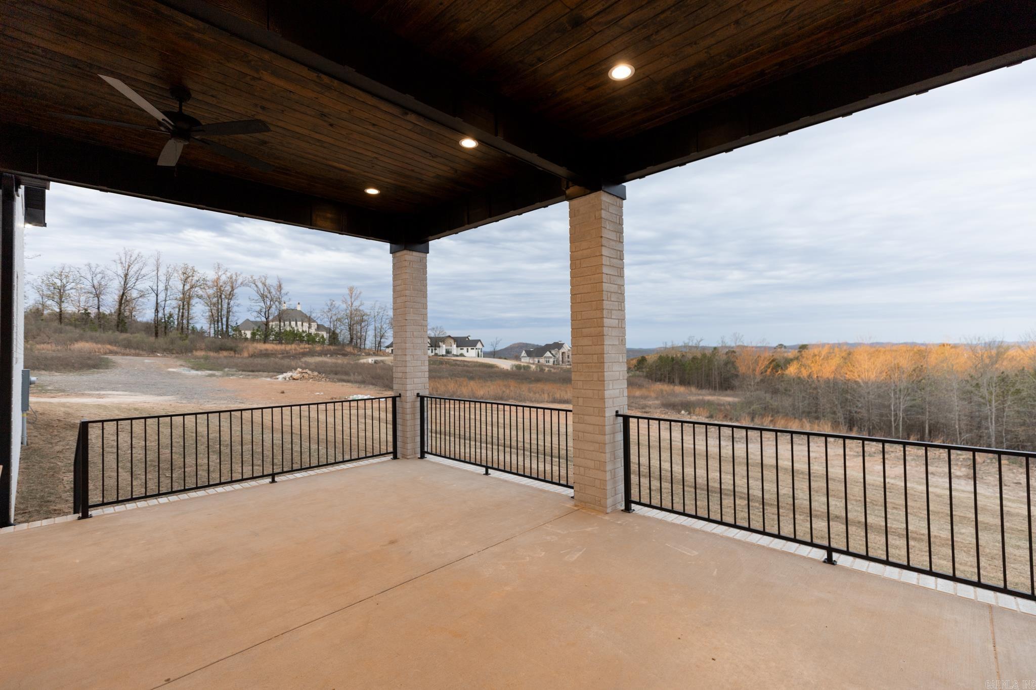 WATERVIEW ESTATES - Residential