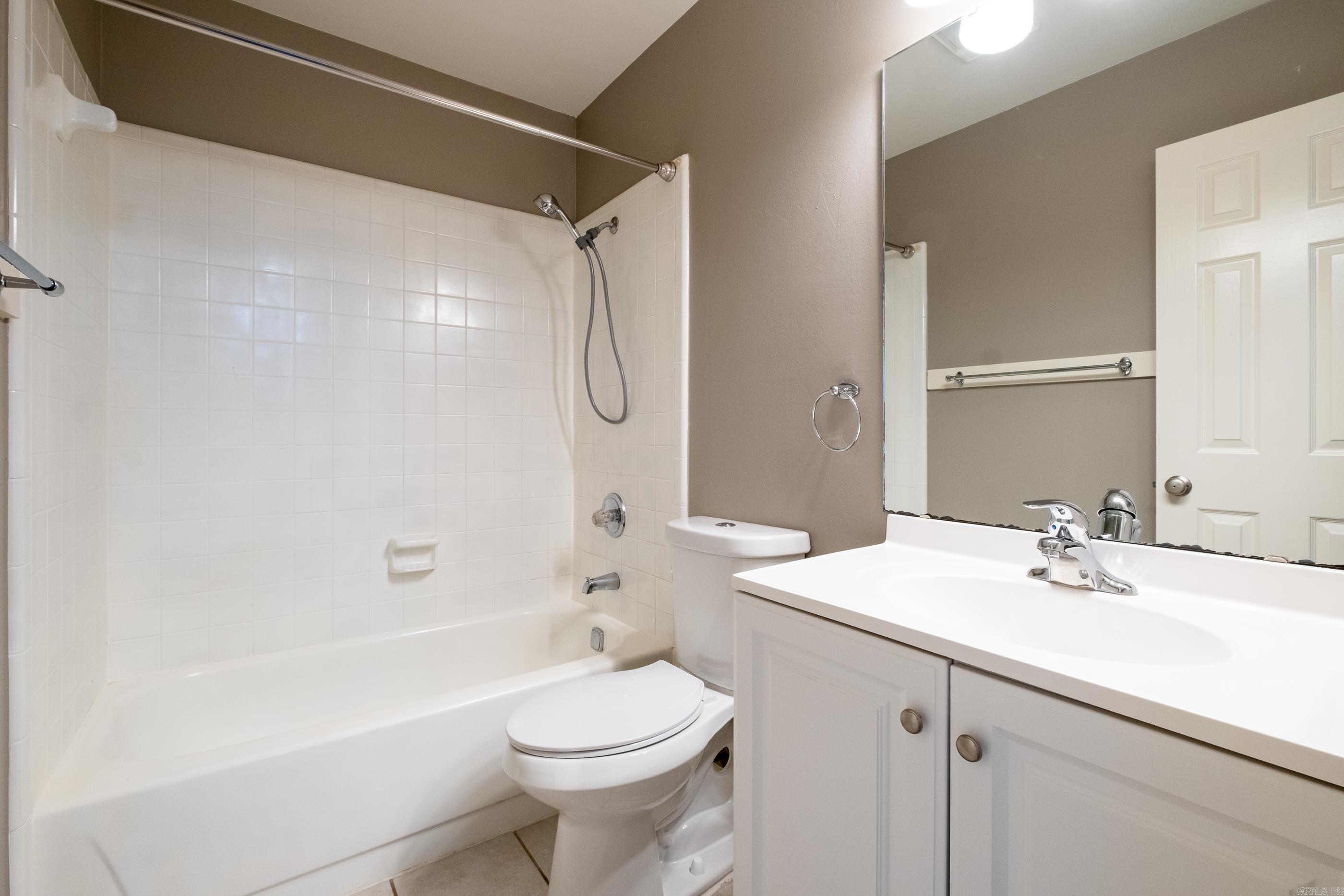 PARKWAY PLACE - Residential