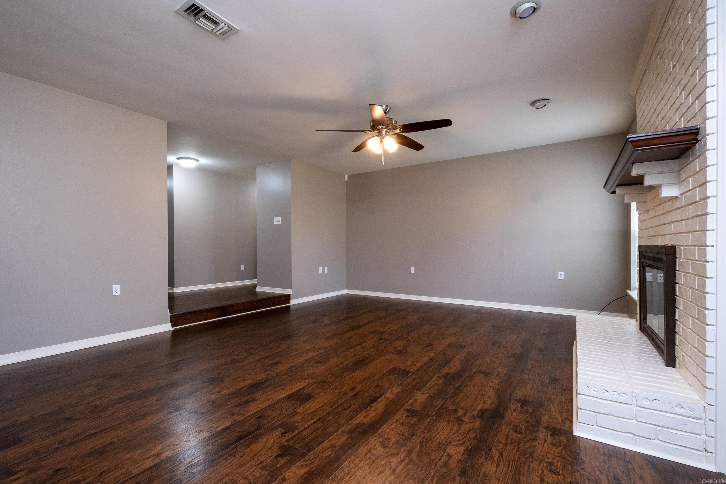 PARKWAY PLACE - Residential