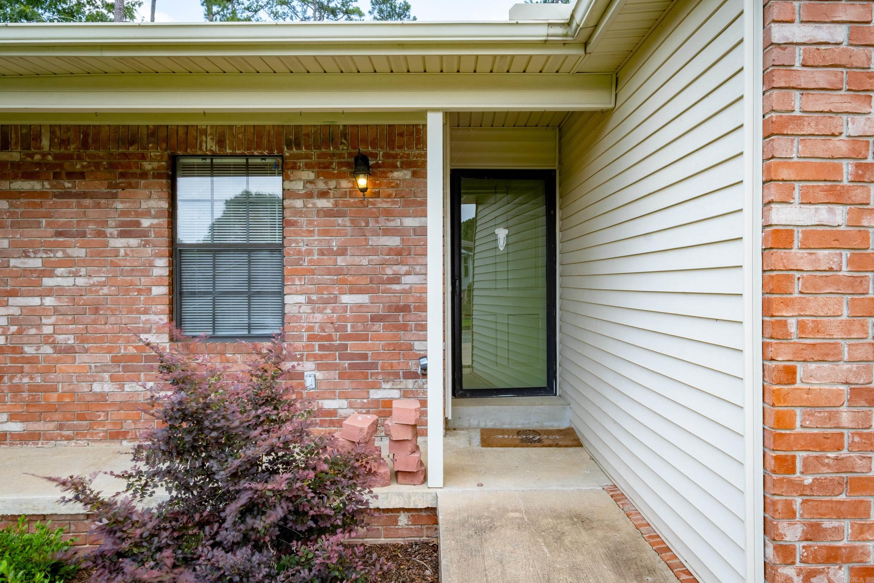 PARKWAY PLACE - Residential