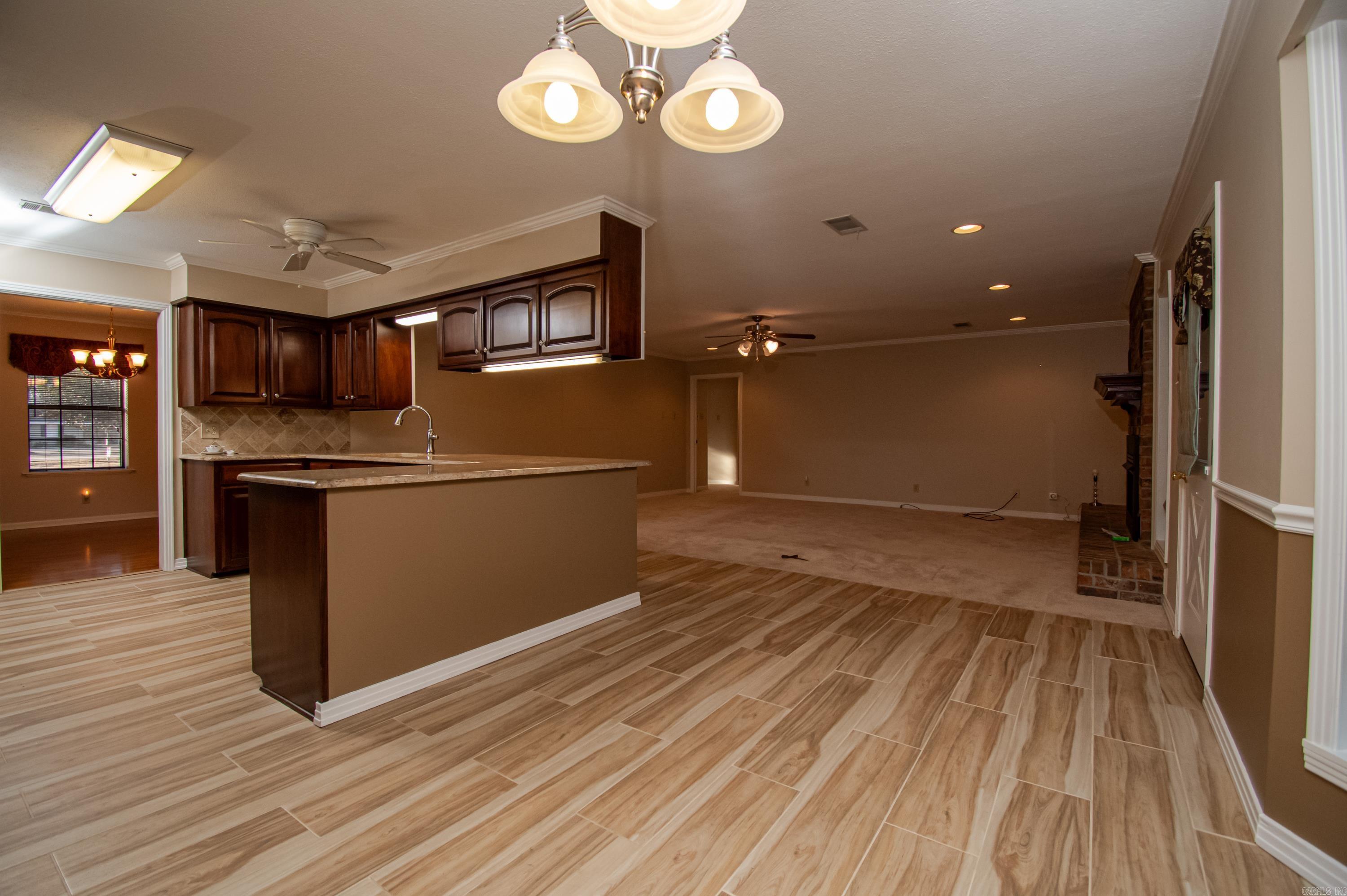 Oak Manor - Residential