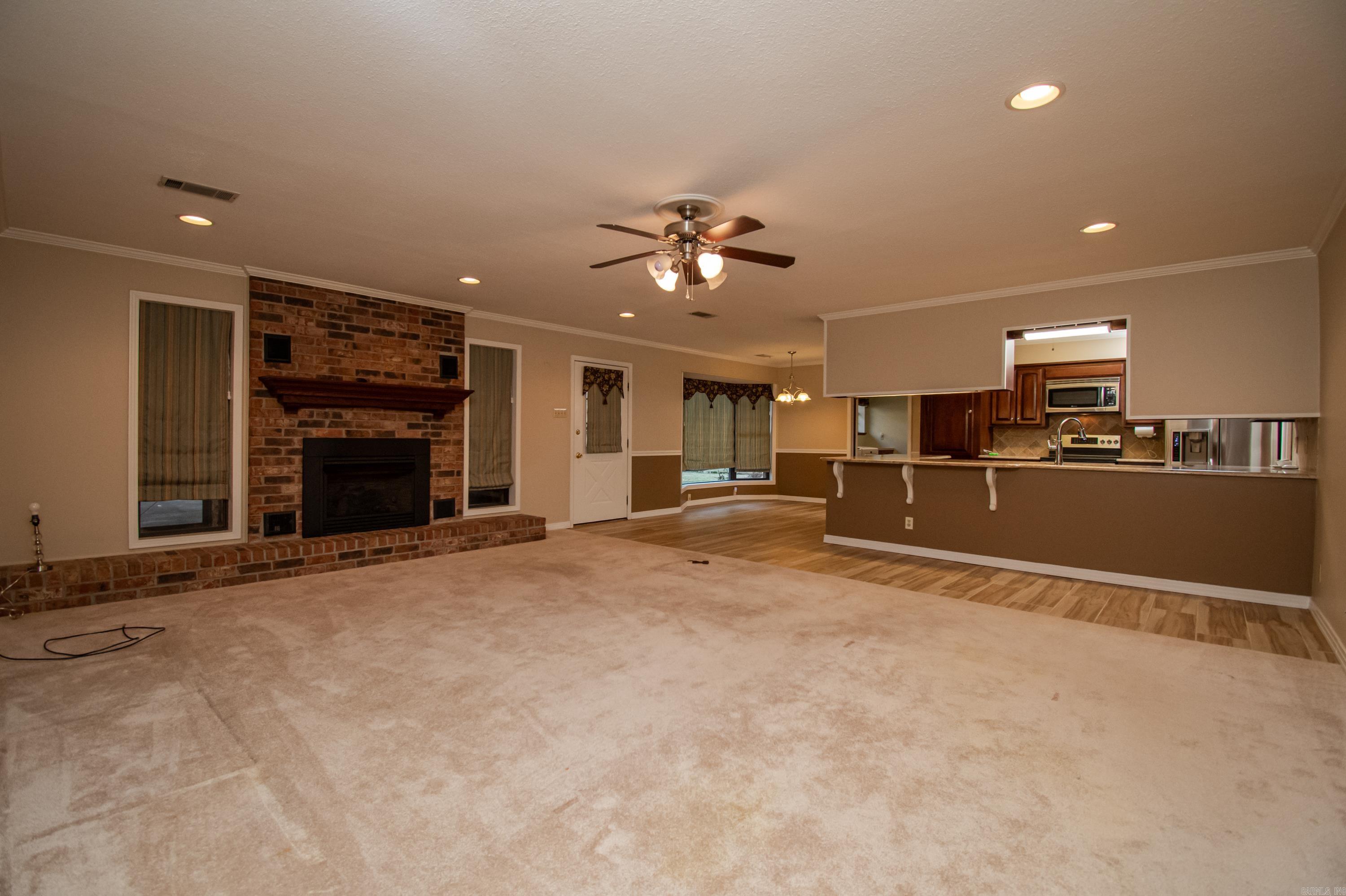 Oak Manor - Residential