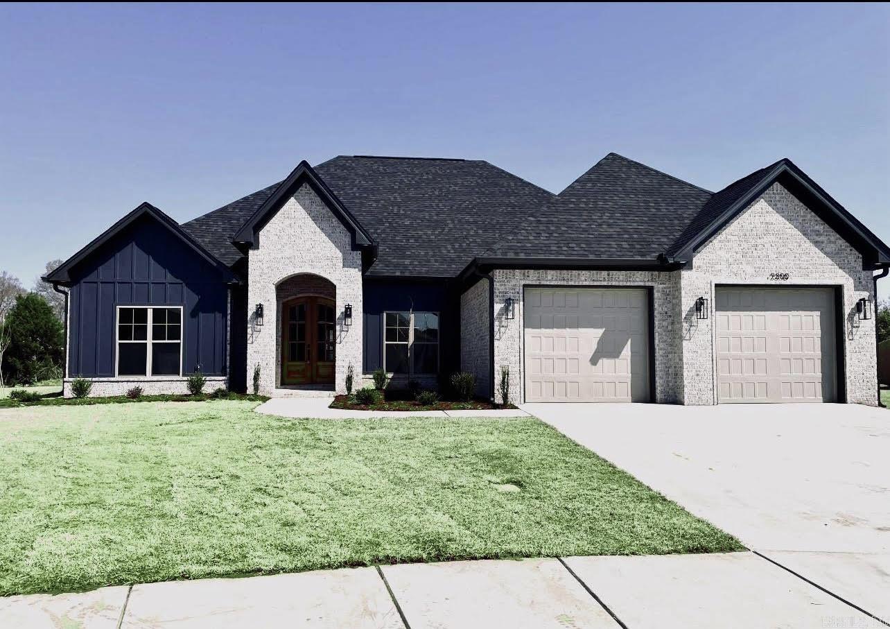 IVY PLACE - Residential