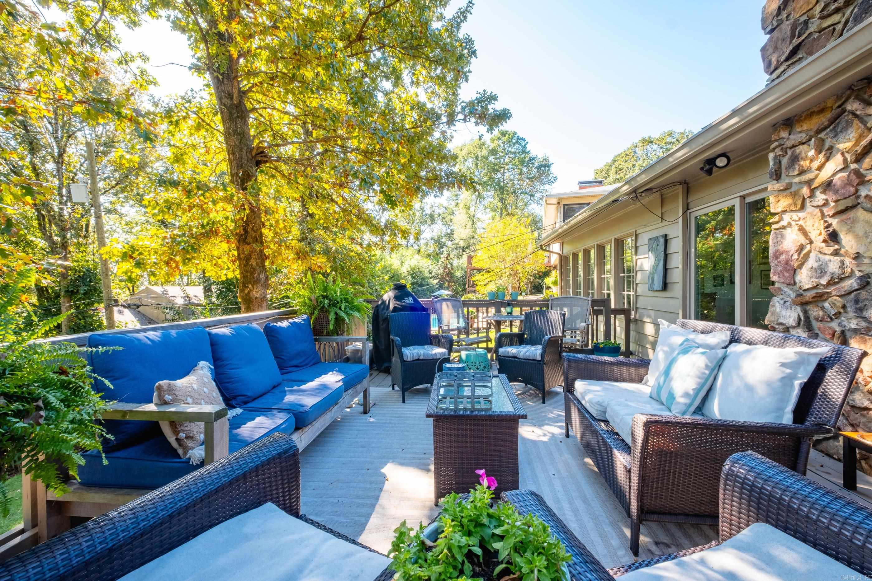 SHANNON HILLS EAST - Residential