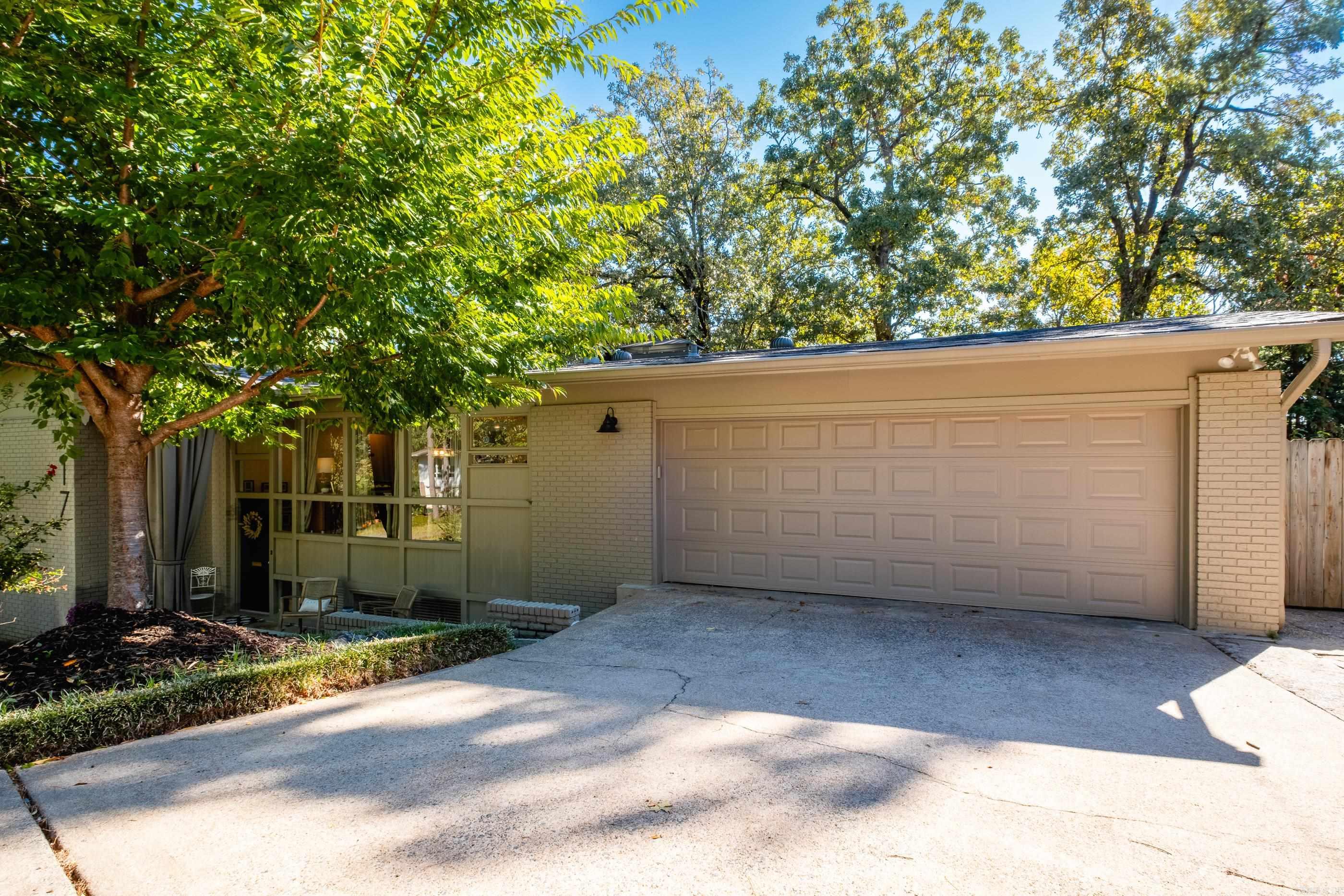 SHANNON HILLS EAST - Residential