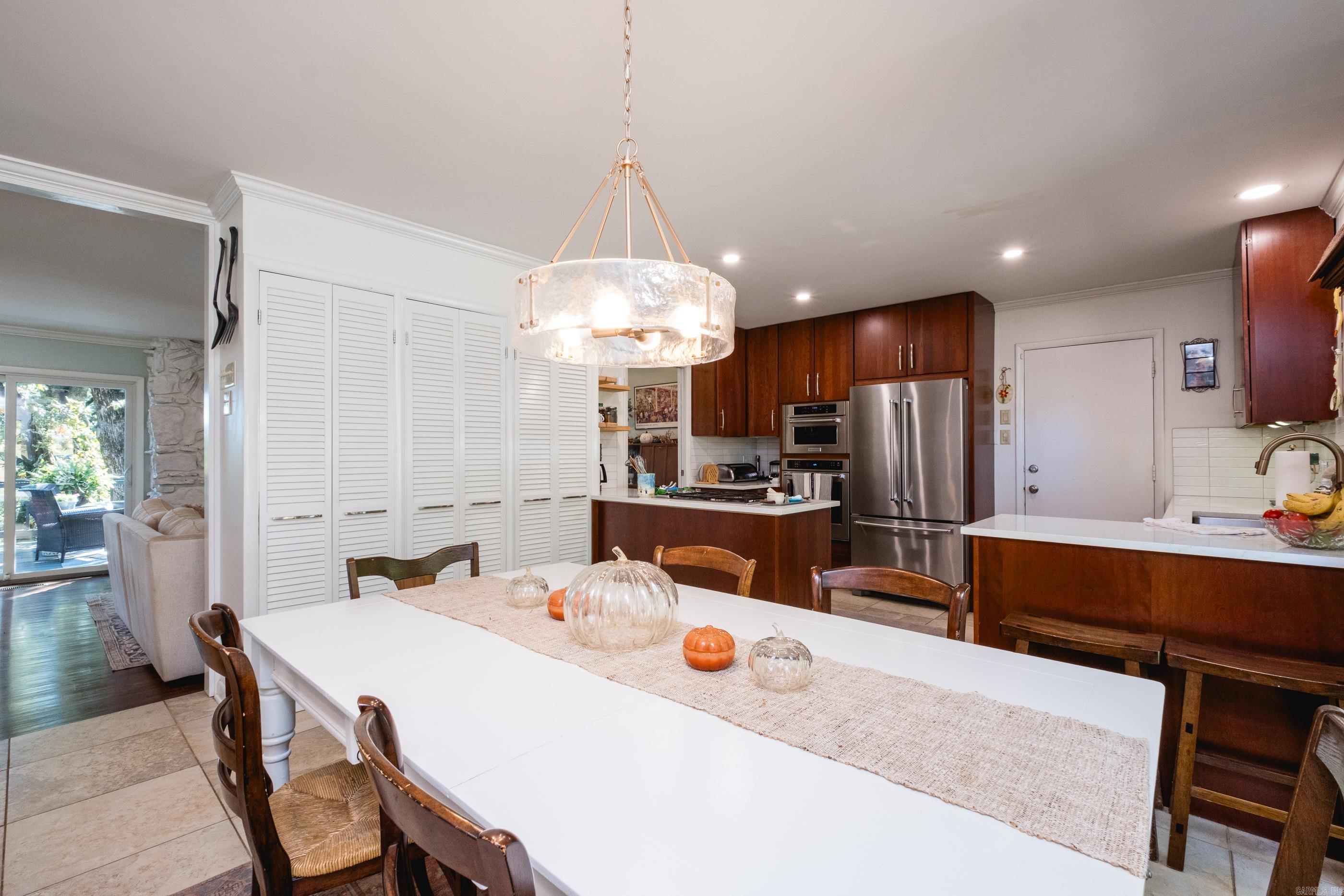 SHANNON HILLS EAST - Residential