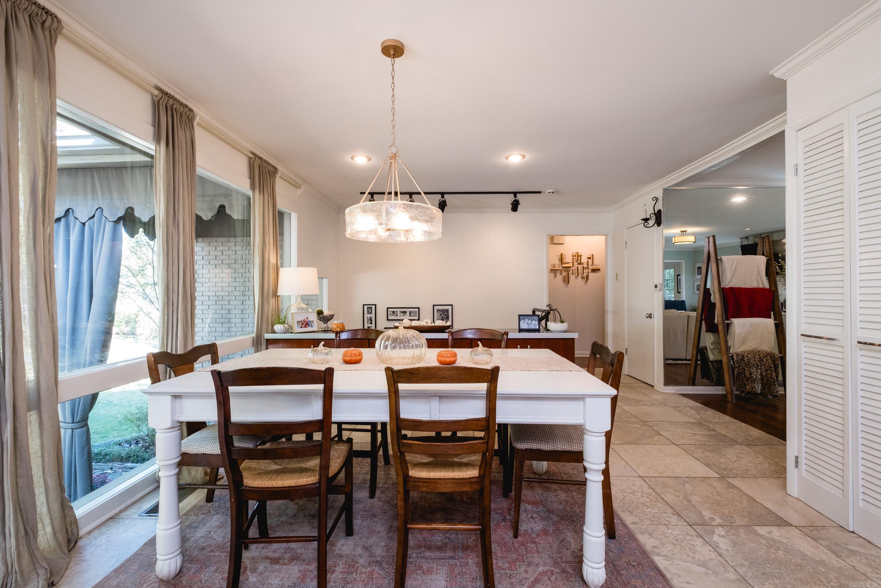 SHANNON HILLS EAST - Residential