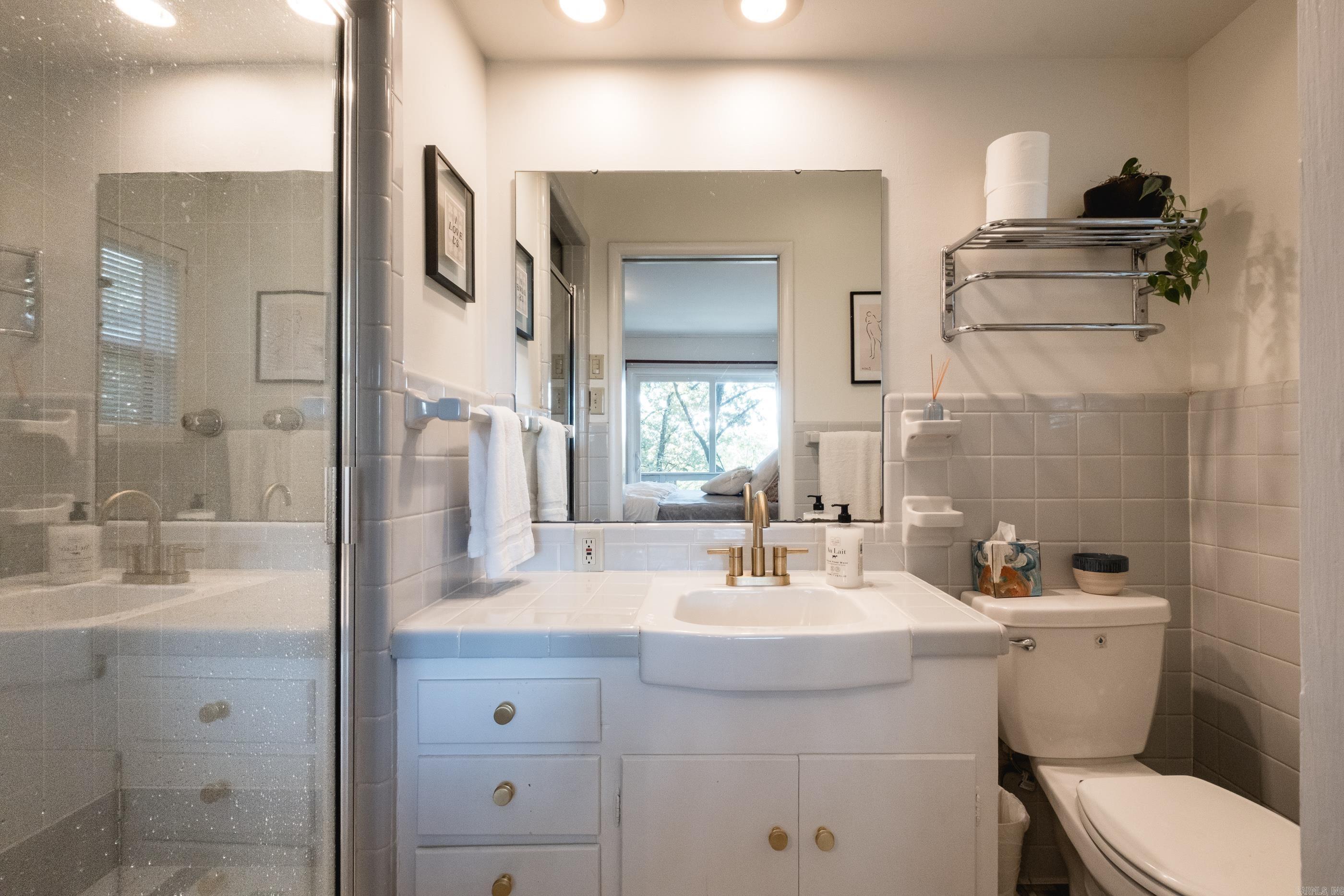 SHANNON HILLS EAST - Residential