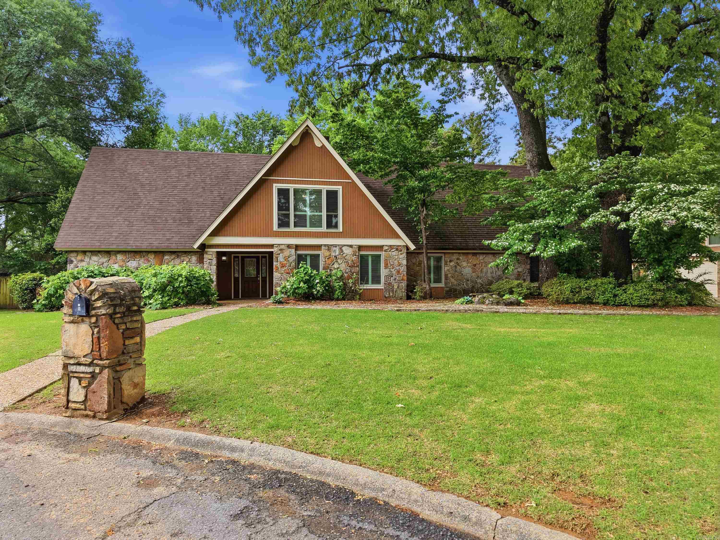 JEFFERSON PLACE - Residential