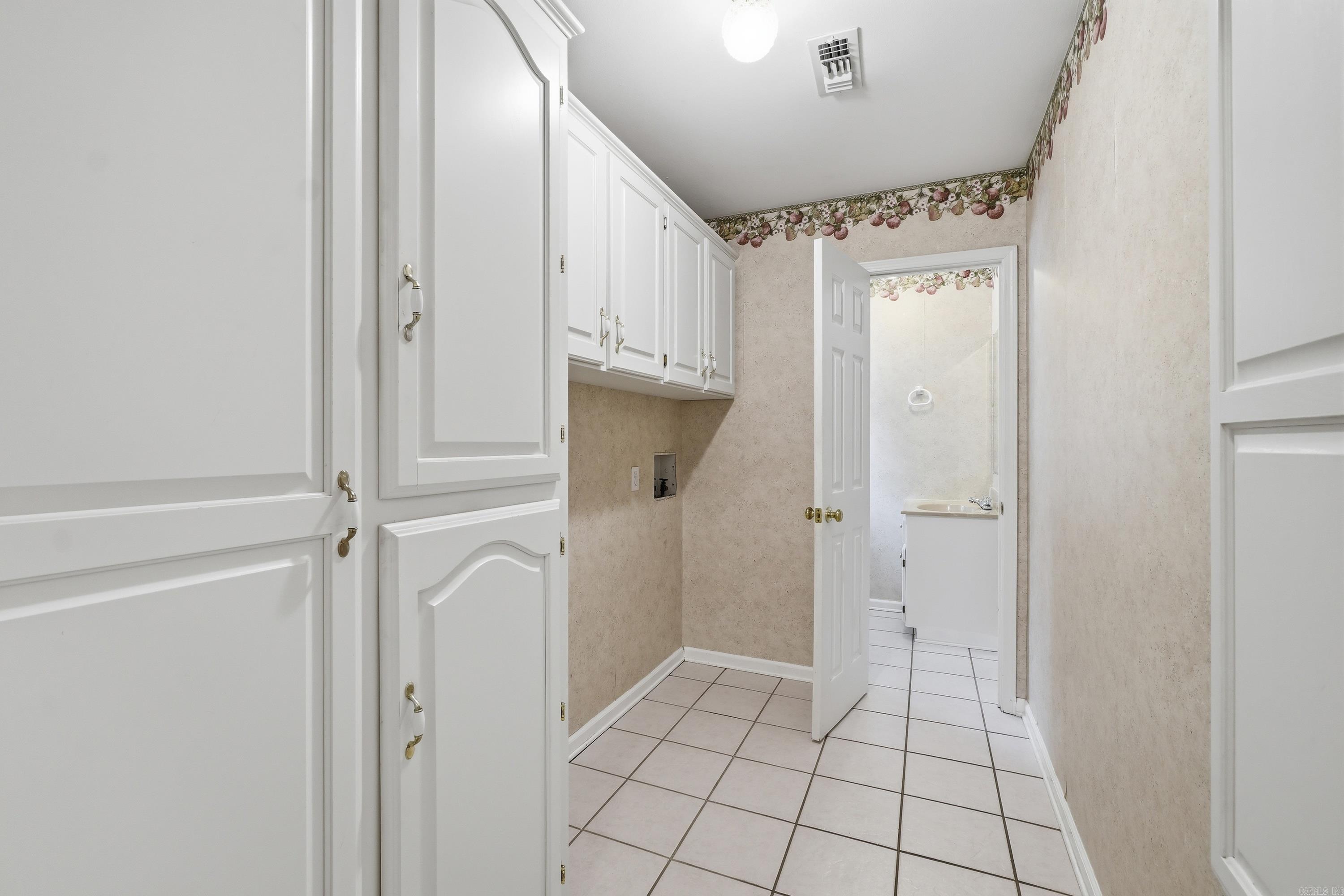 JEFFERSON PLACE - Residential