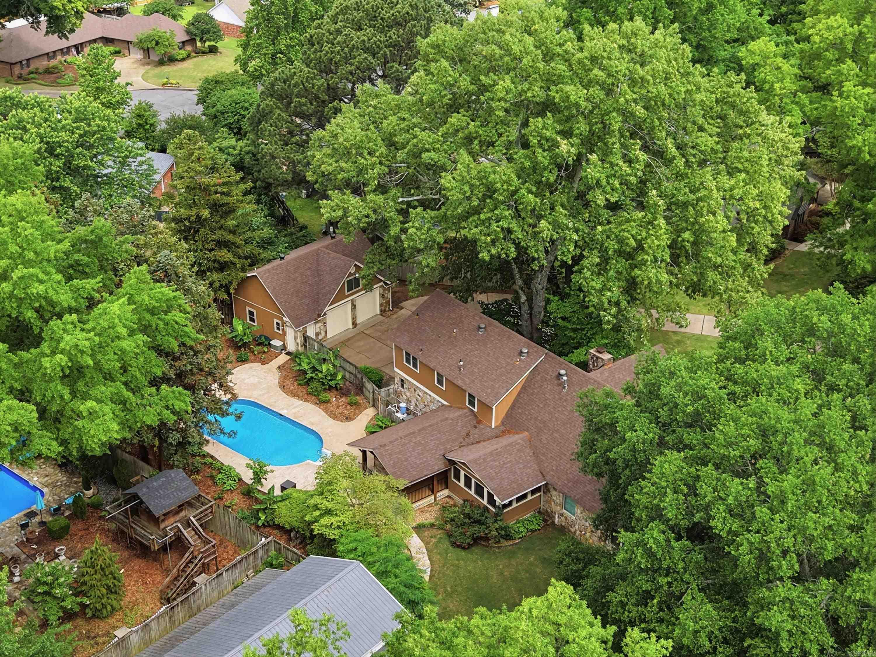 JEFFERSON PLACE - Residential