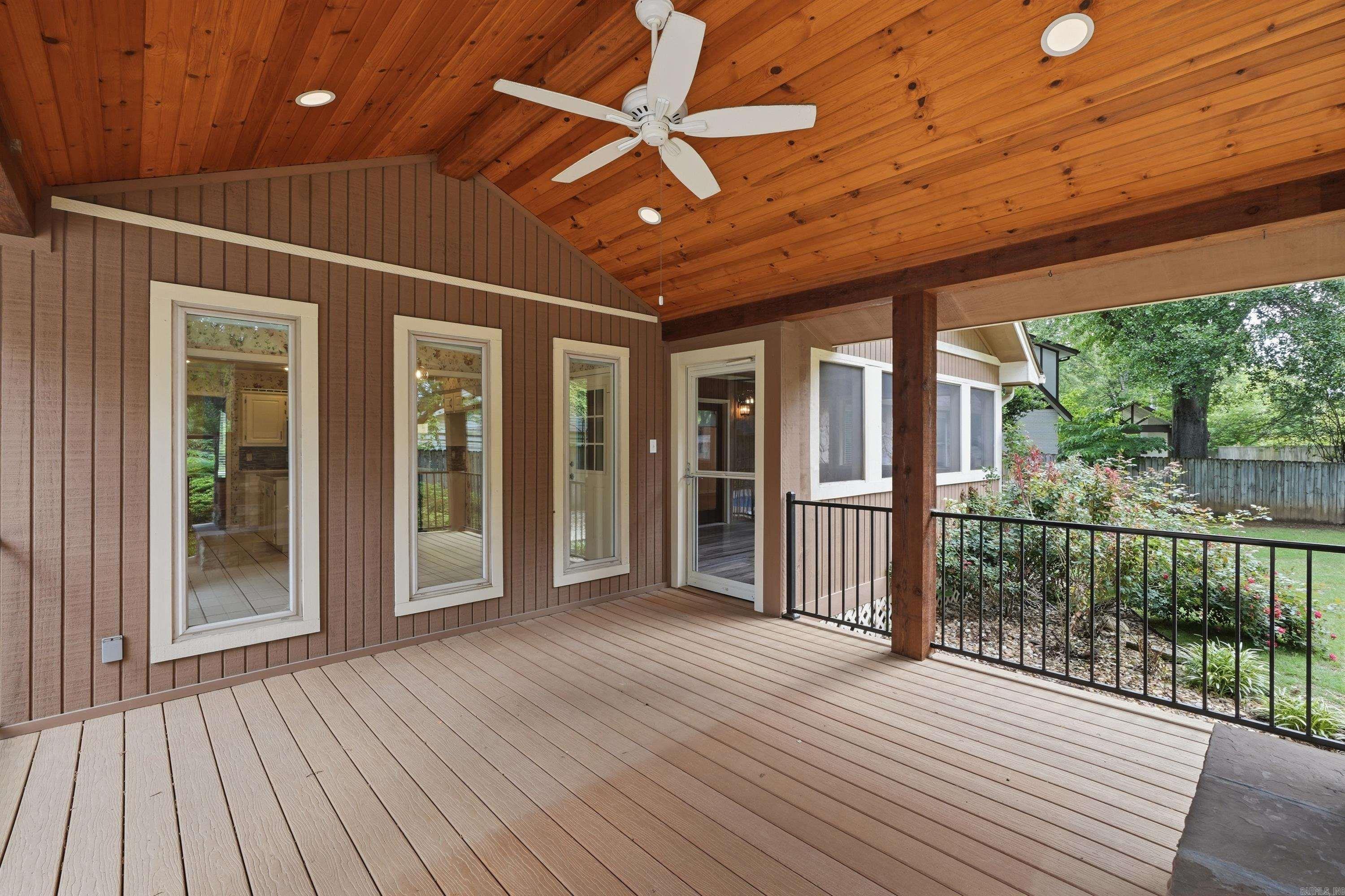 JEFFERSON PLACE - Residential