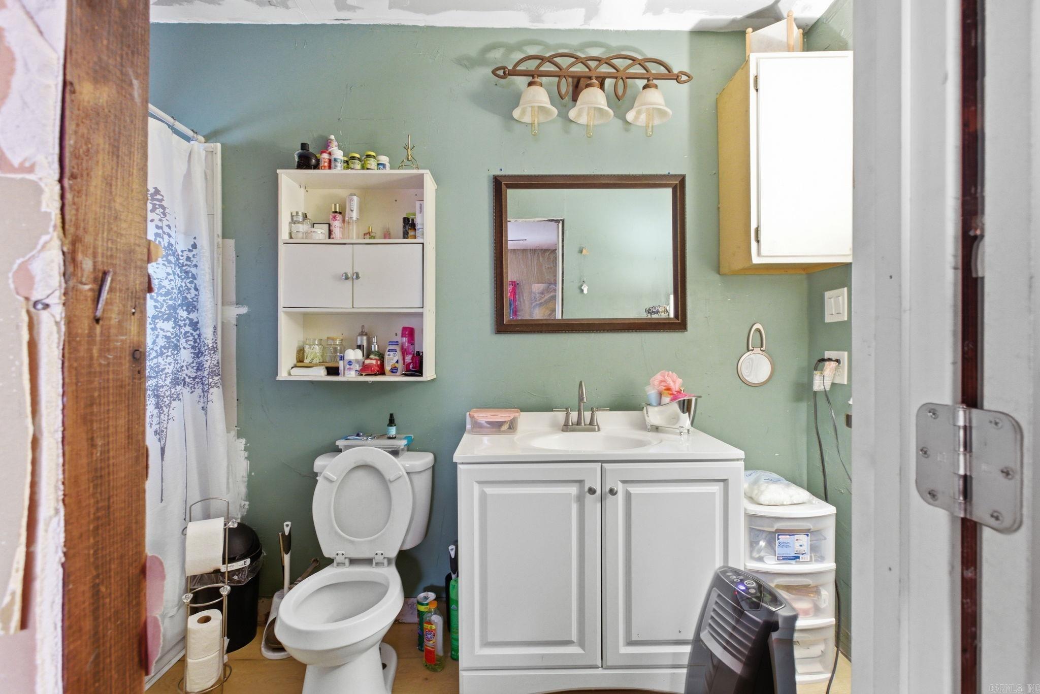 DOWDY & TERRY - Residential