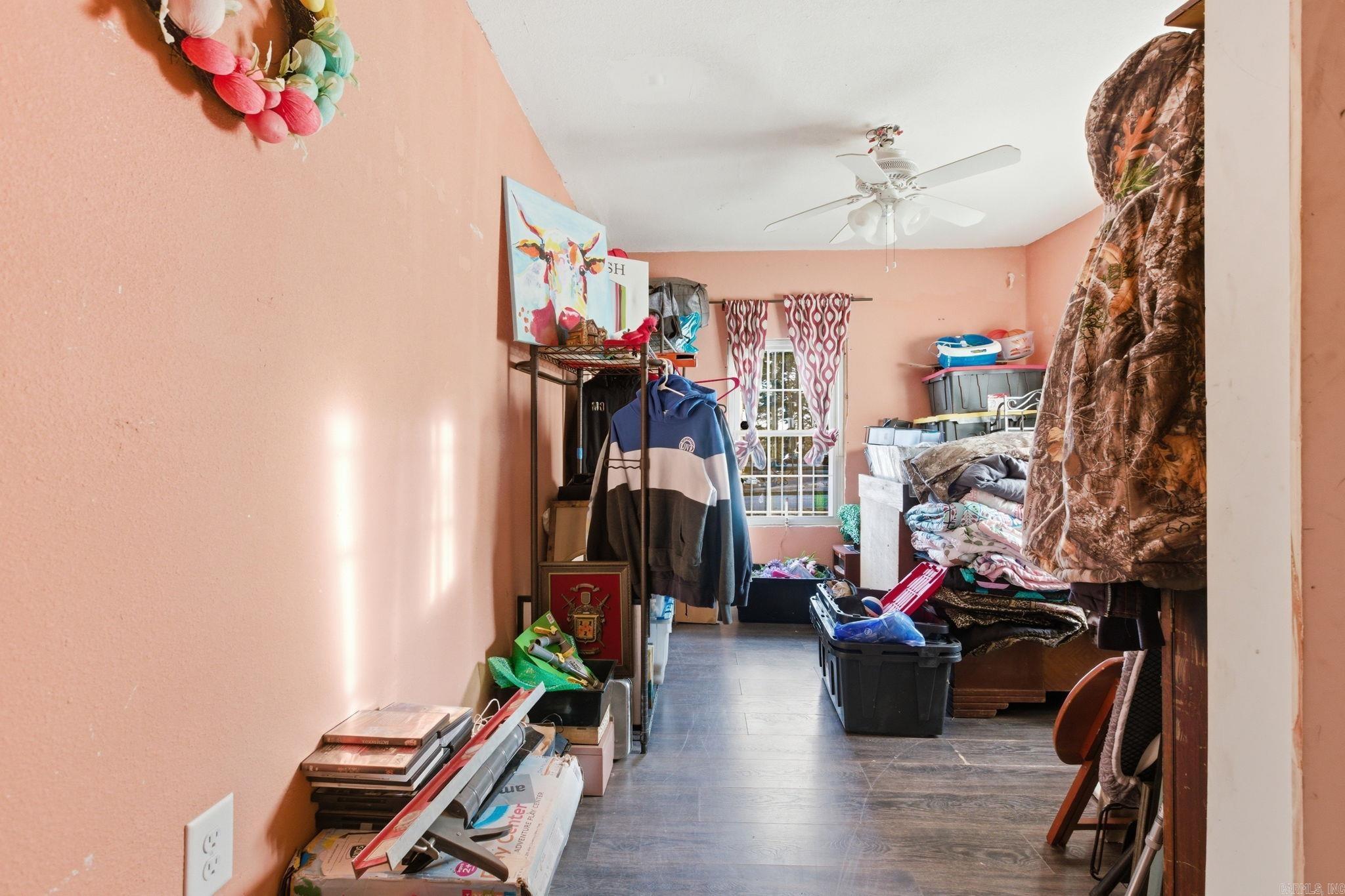 DOWDY & TERRY - Residential