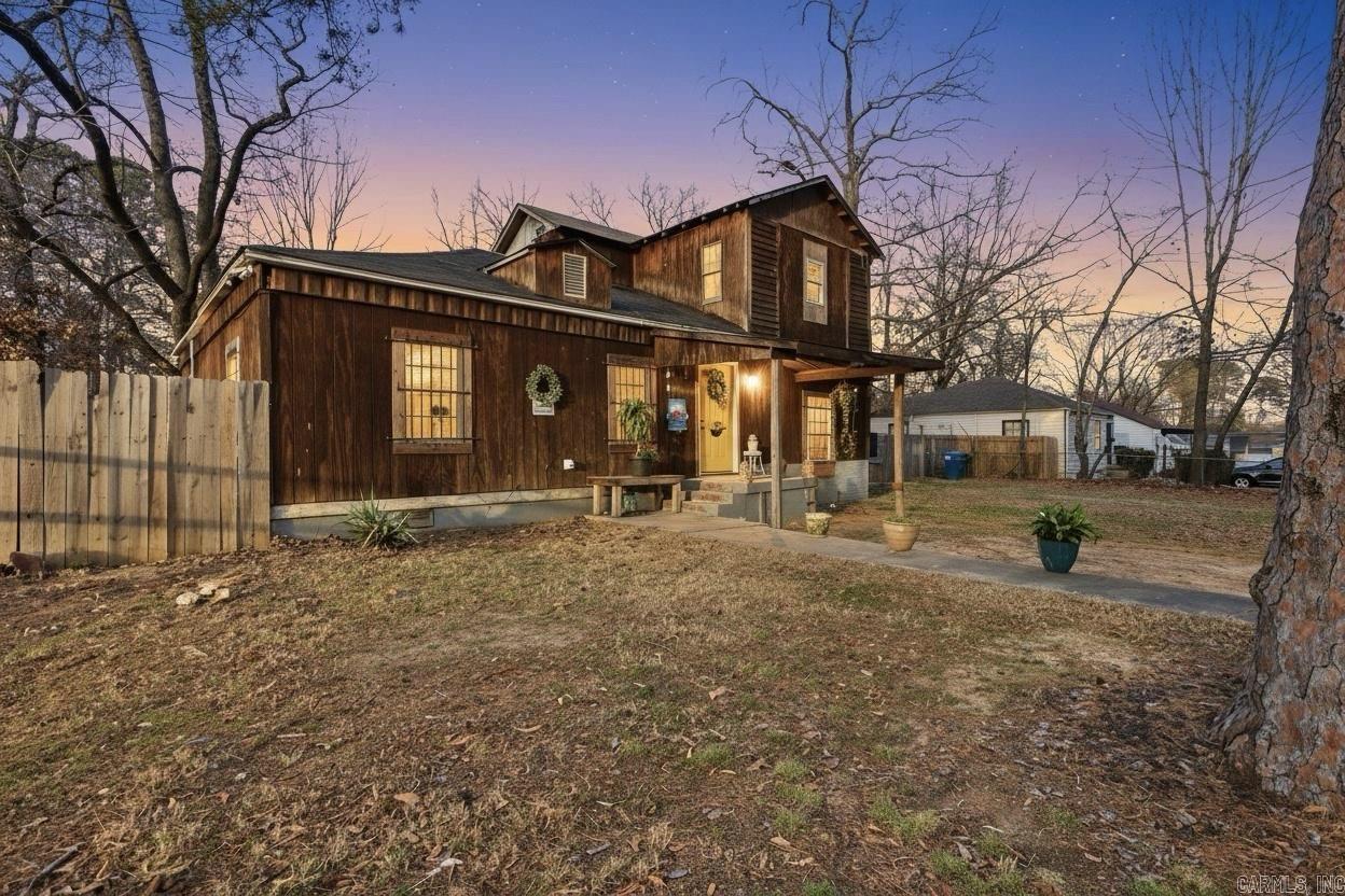 DOWDY & TERRY - Residential