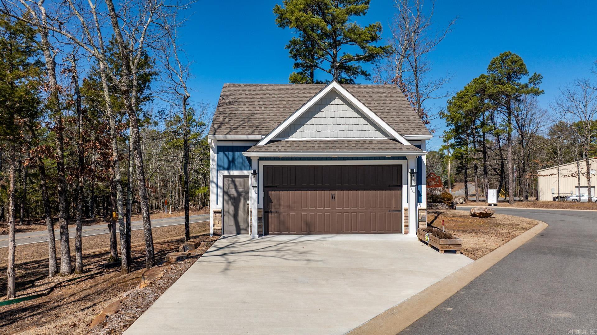 OSAGE POINT - Residential