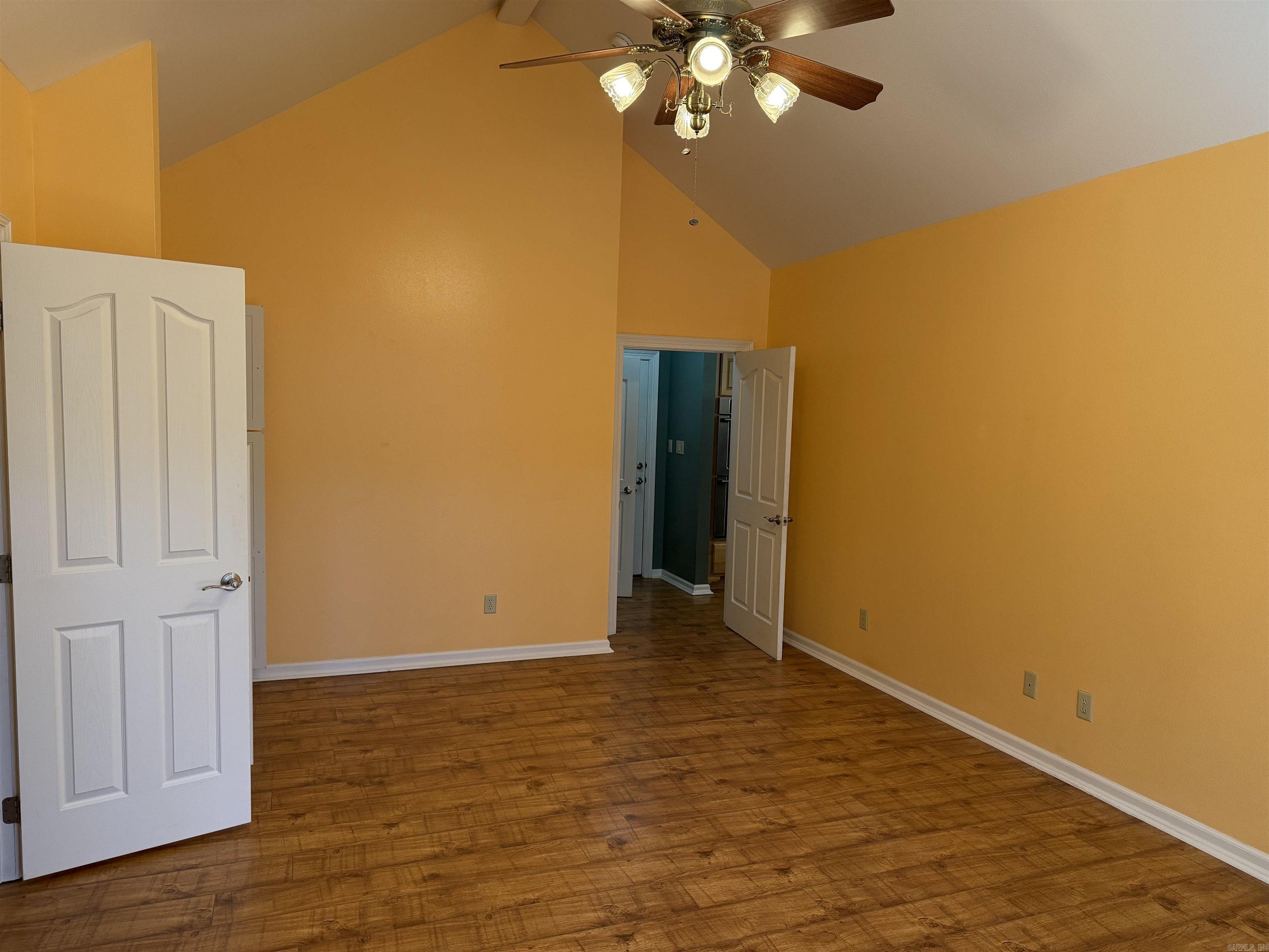 INDIAN HILLS - Residential