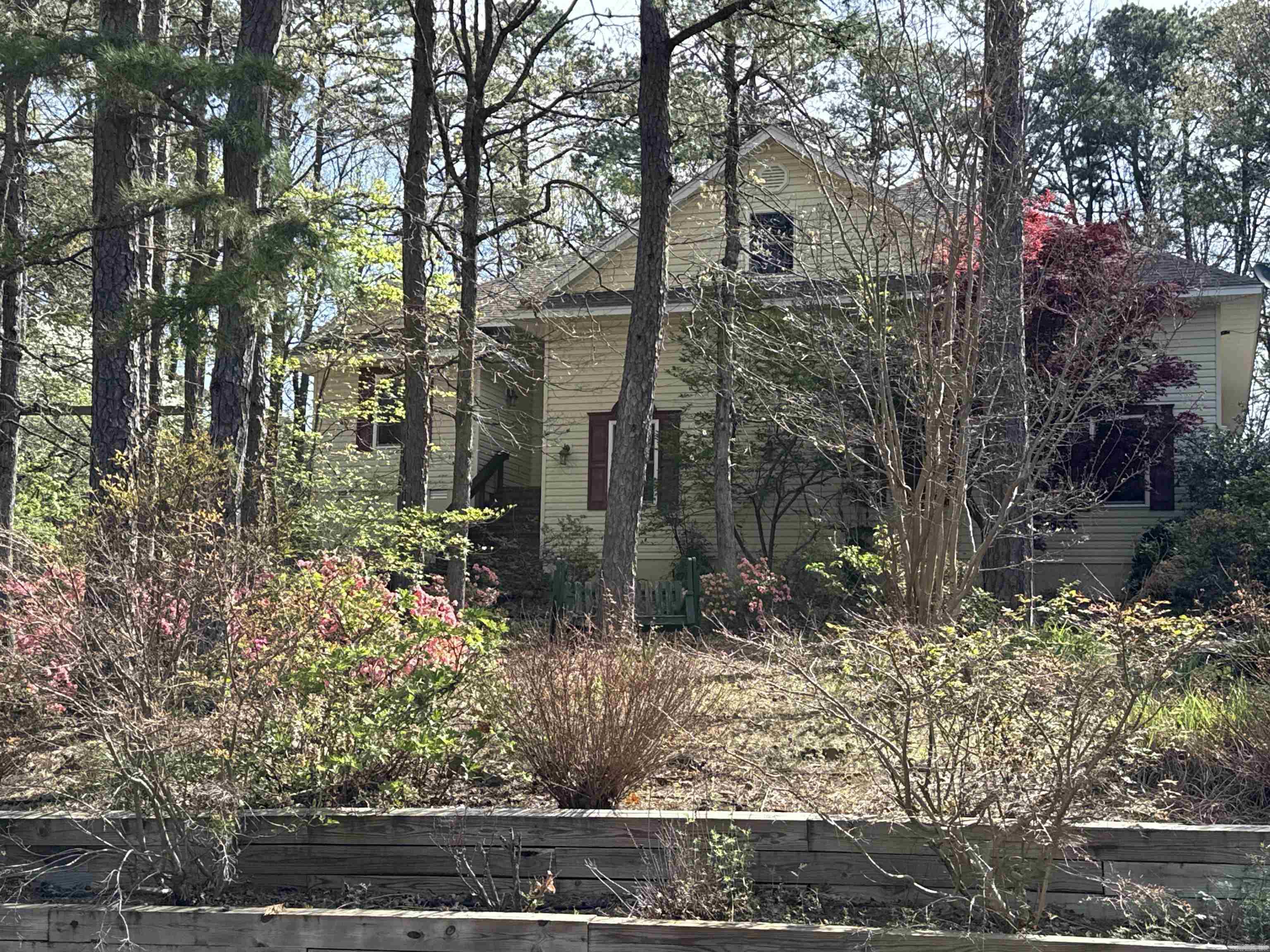 INDIAN HILLS - Residential