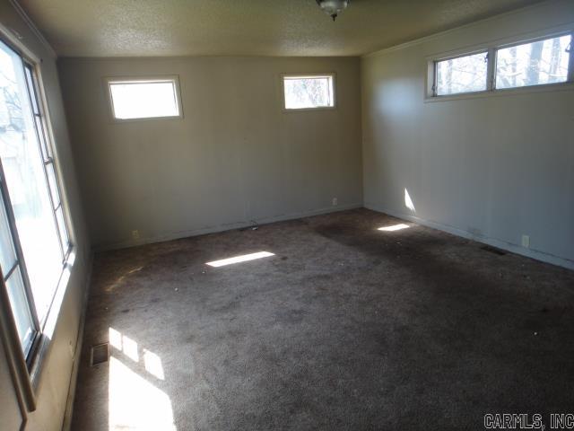 ORIGINAL TOWN NEWPORT - Residential