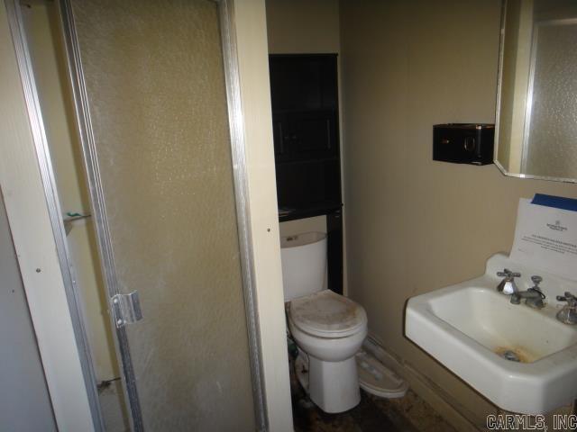 ORIGINAL TOWN NEWPORT - Residential