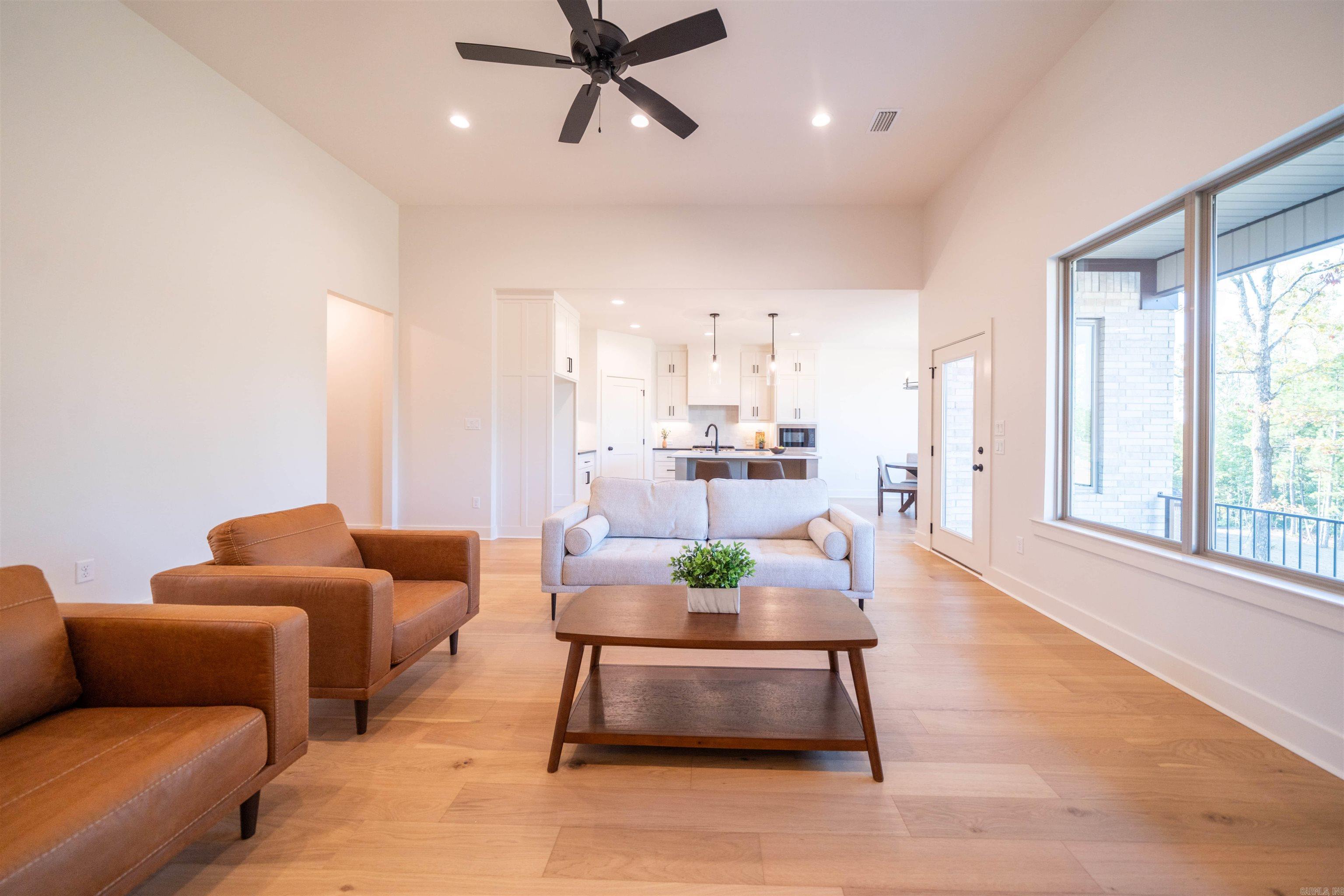 STONEBROOK - Residential