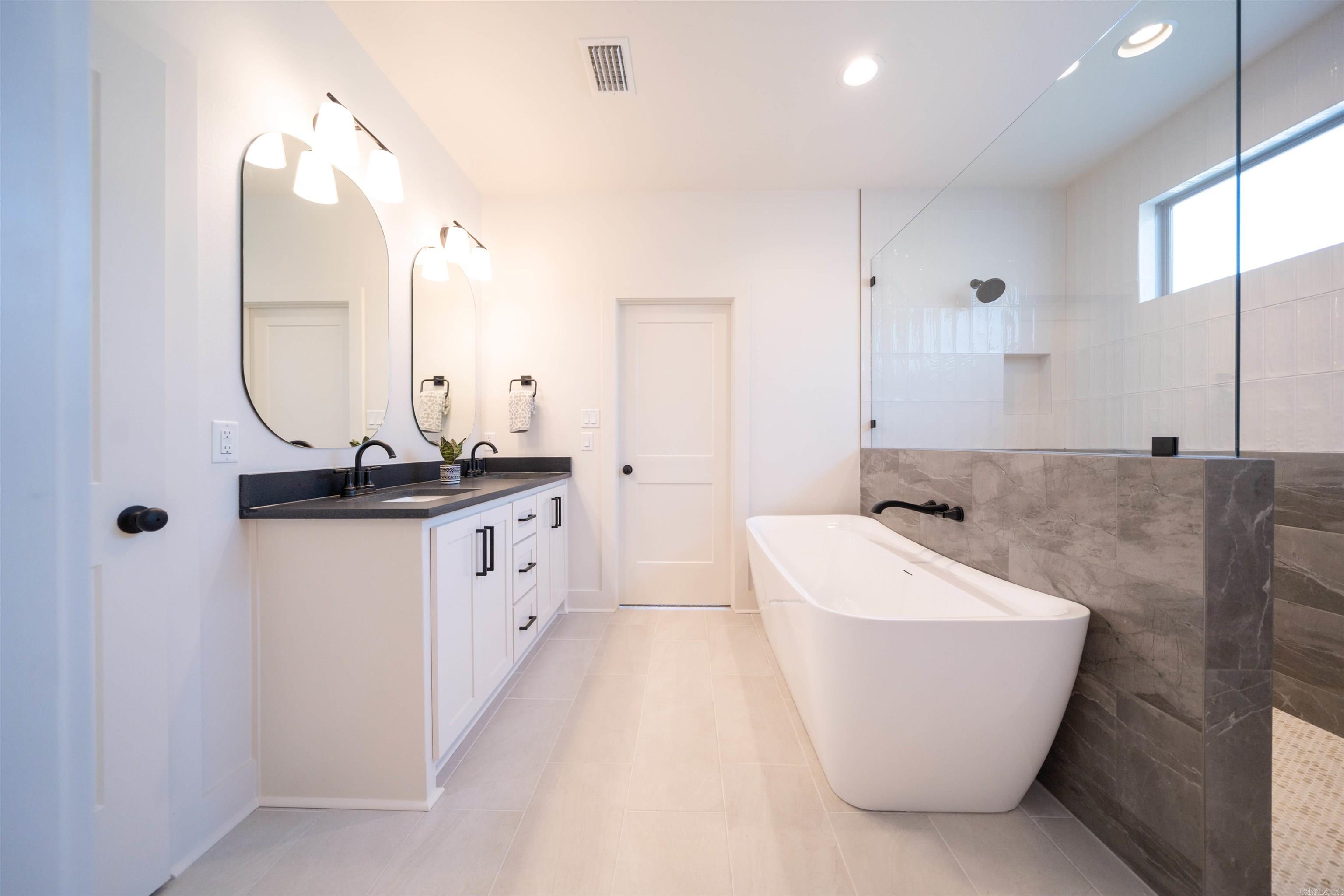 STONEBROOK - Residential