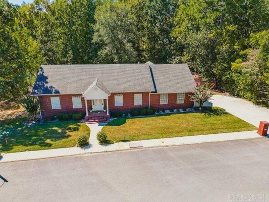 124 E BRIARCLIFF ST, MONTICELLO, AR 71655 - Image fd61b7dbce7038f9e9de2138a70c02be/3440224312