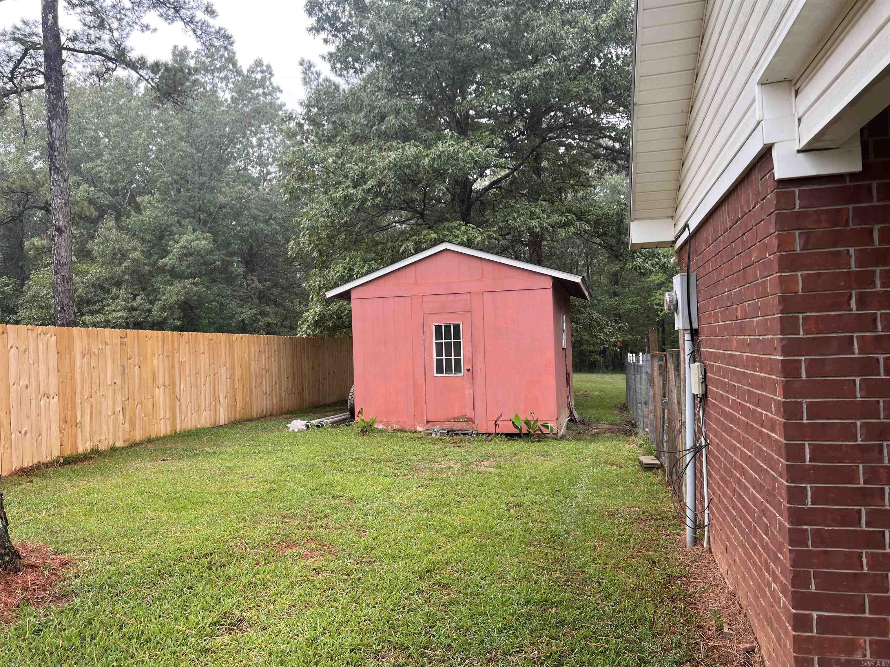 DOGWOOD HILLS - Residential
