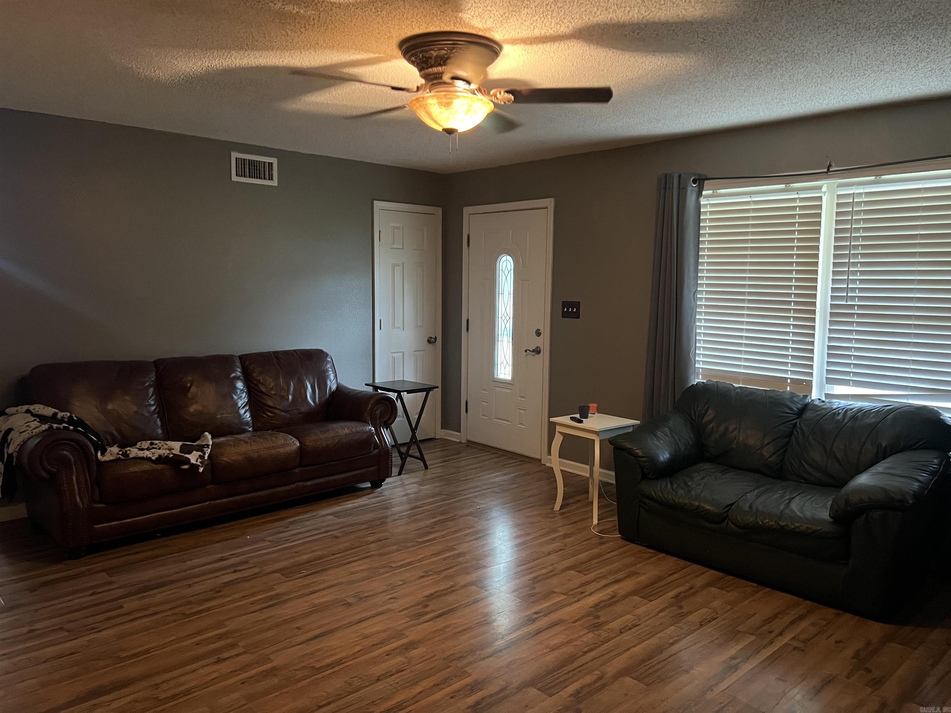 DOGWOOD HILLS - Residential